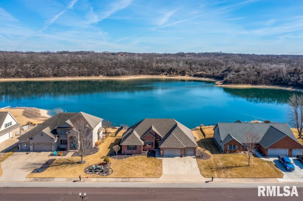 2000 Susan Hope Drive, Pekin, Illinois image 44