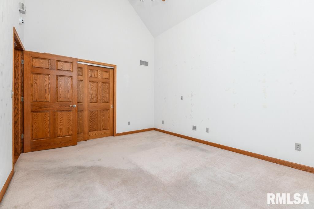 2000 Susan Hope Drive, Pekin, Illinois image 21