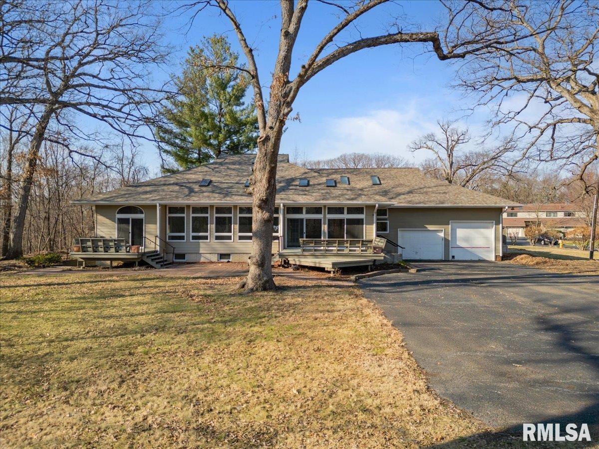 2801 12th Avenue, Rock Island, Illinois image 1