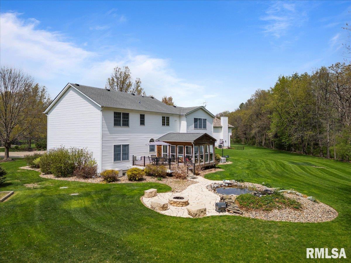 4 Pinehurst Court, Coal Valley, Illinois image 6