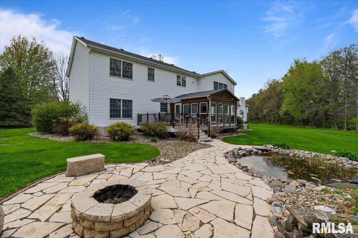 4 Pinehurst Court, Coal Valley, Illinois image 12