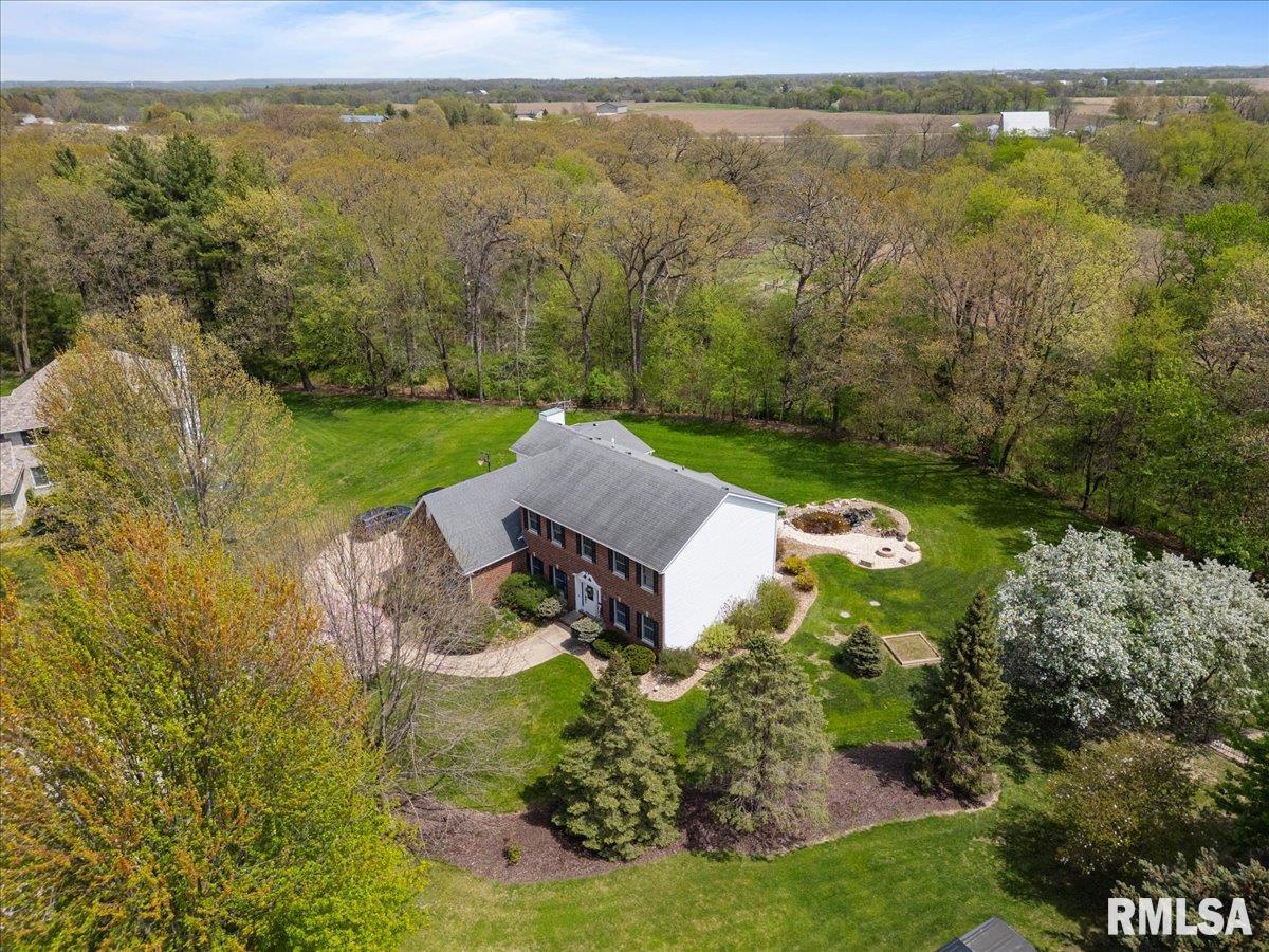 4 Pinehurst Court, Coal Valley, Illinois image 5