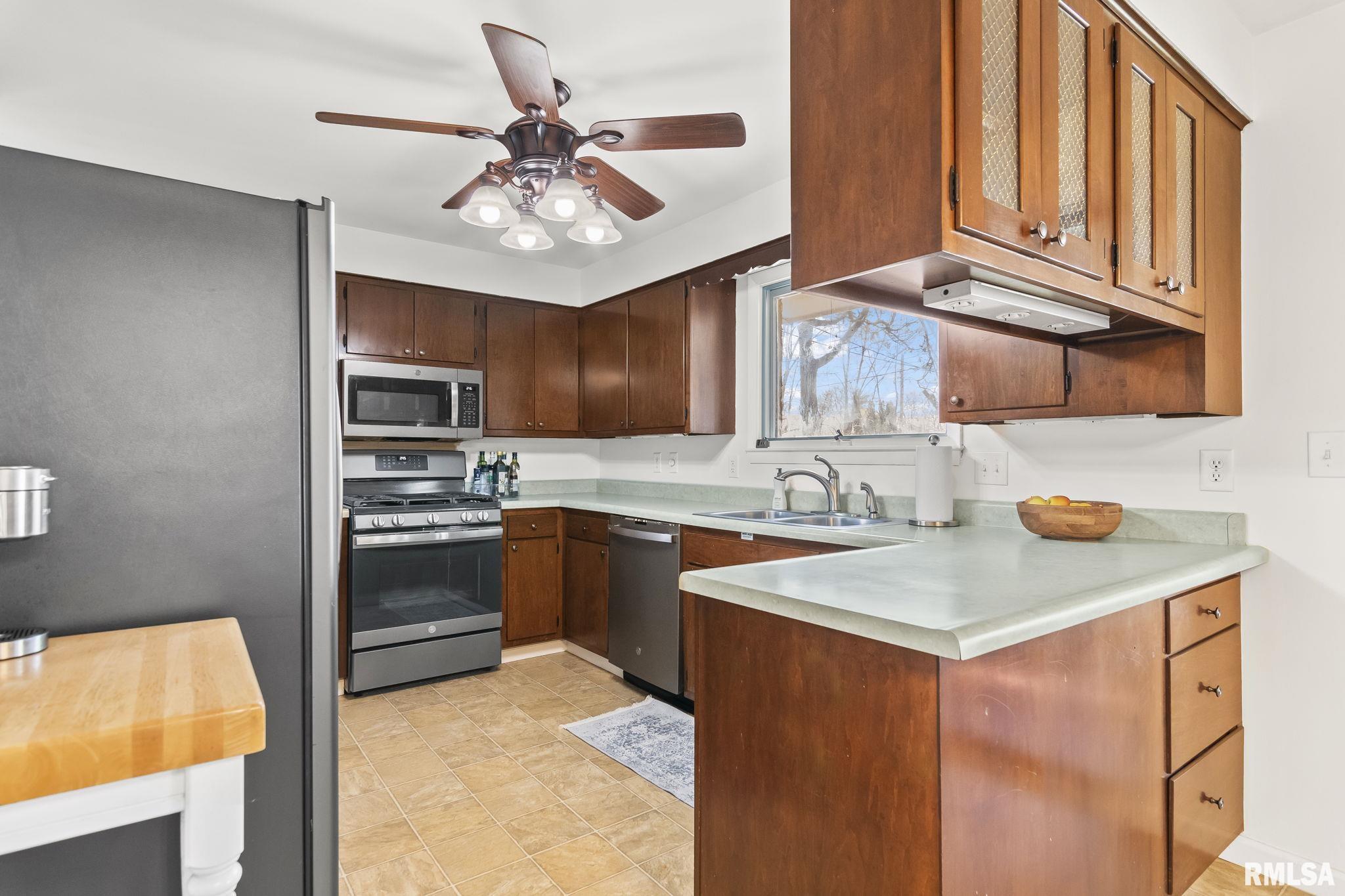 2607 S Lincoln Avenue, Springfield, Illinois image 12