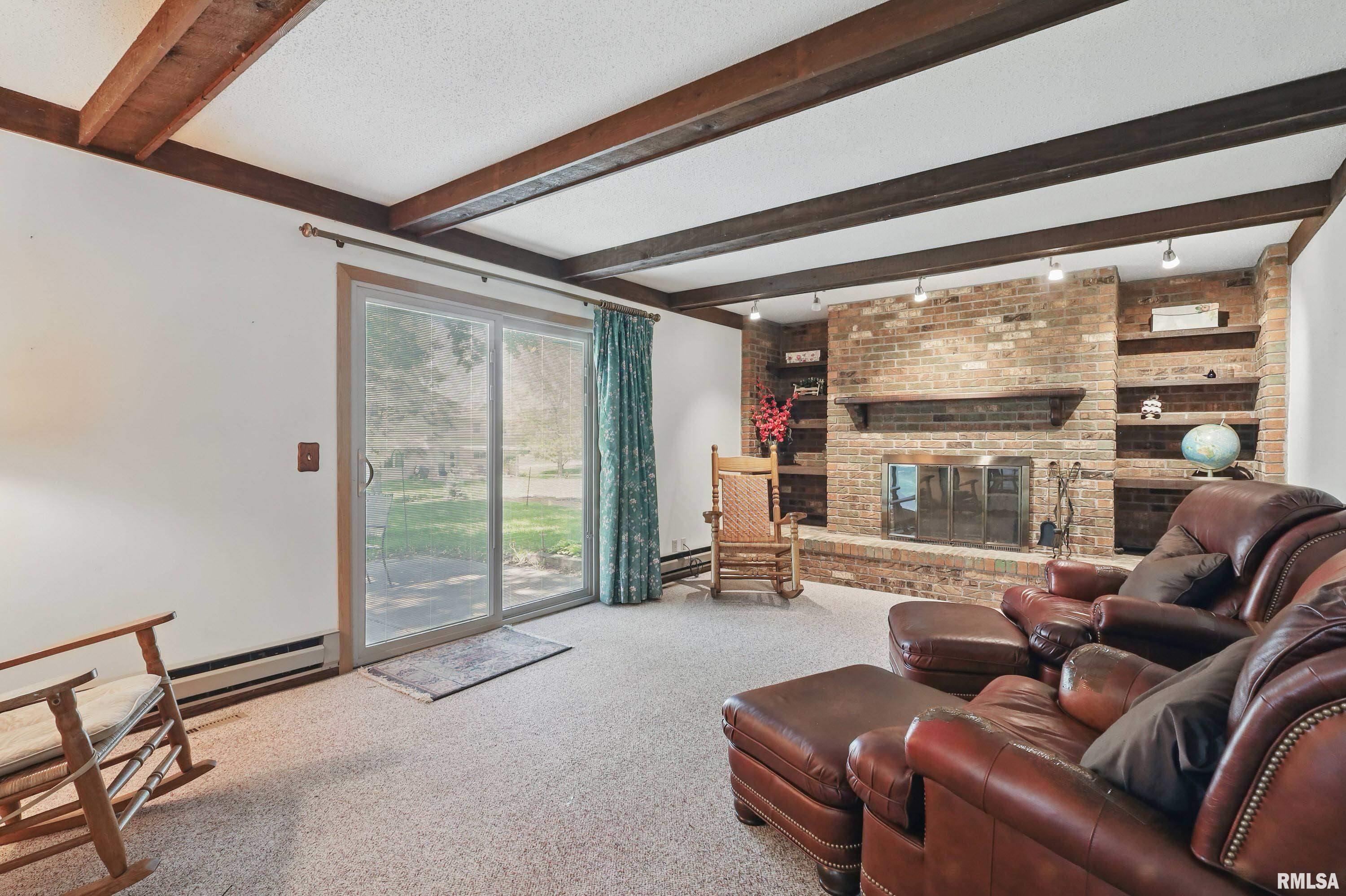 4890 Heatherstone Road, Bettendorf, Iowa image 10