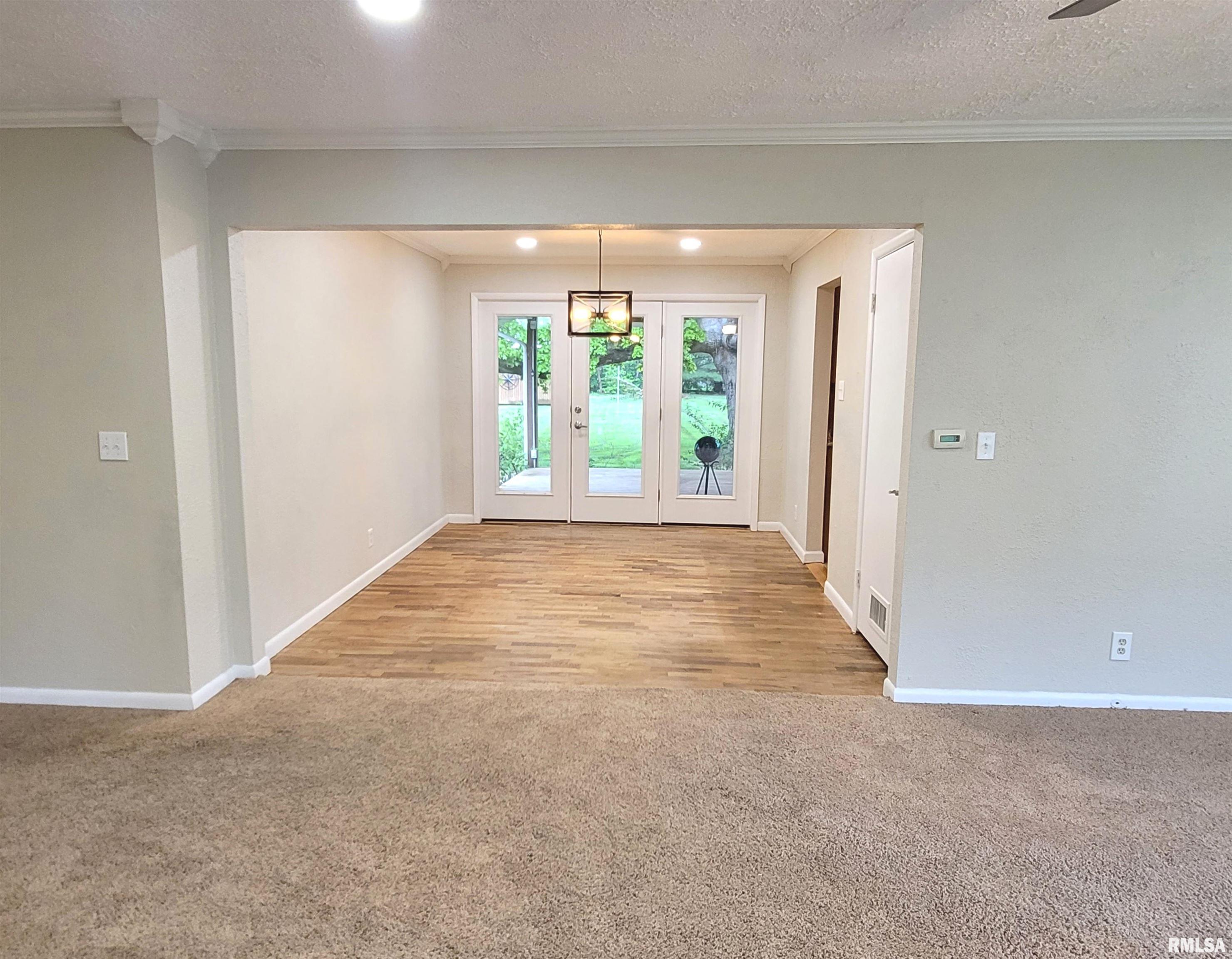 219 Oak Tree Avenue, Salem, Illinois image 13