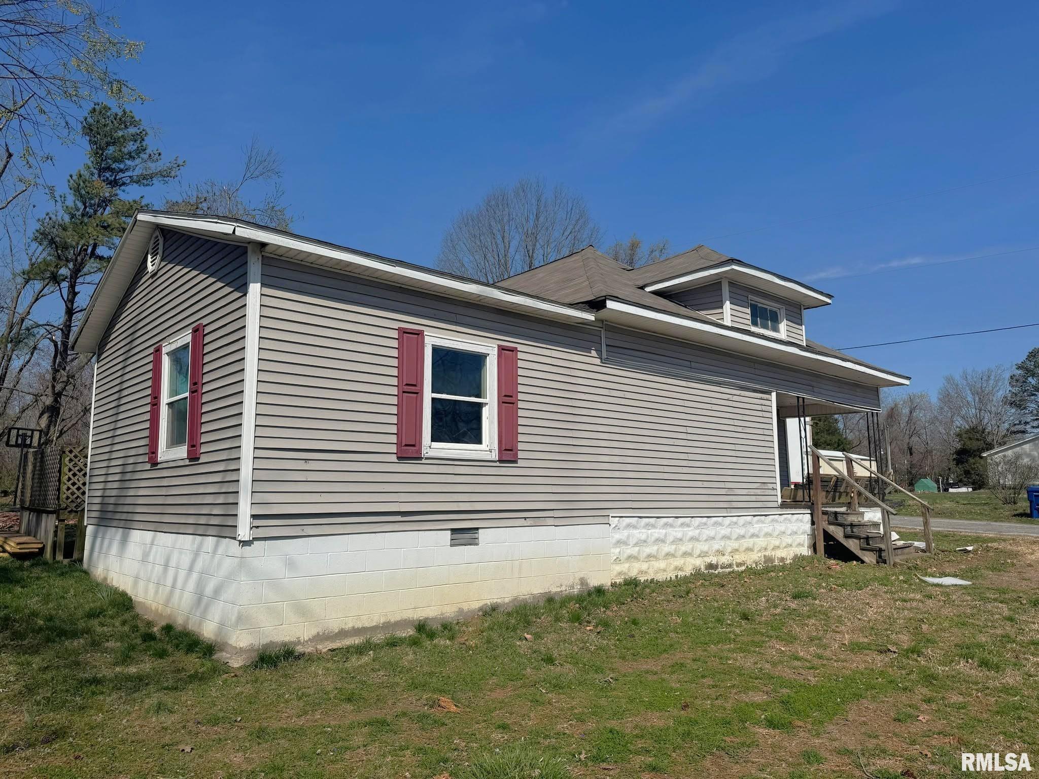 2321 Upchurch Street, Eldorado, Illinois image 3