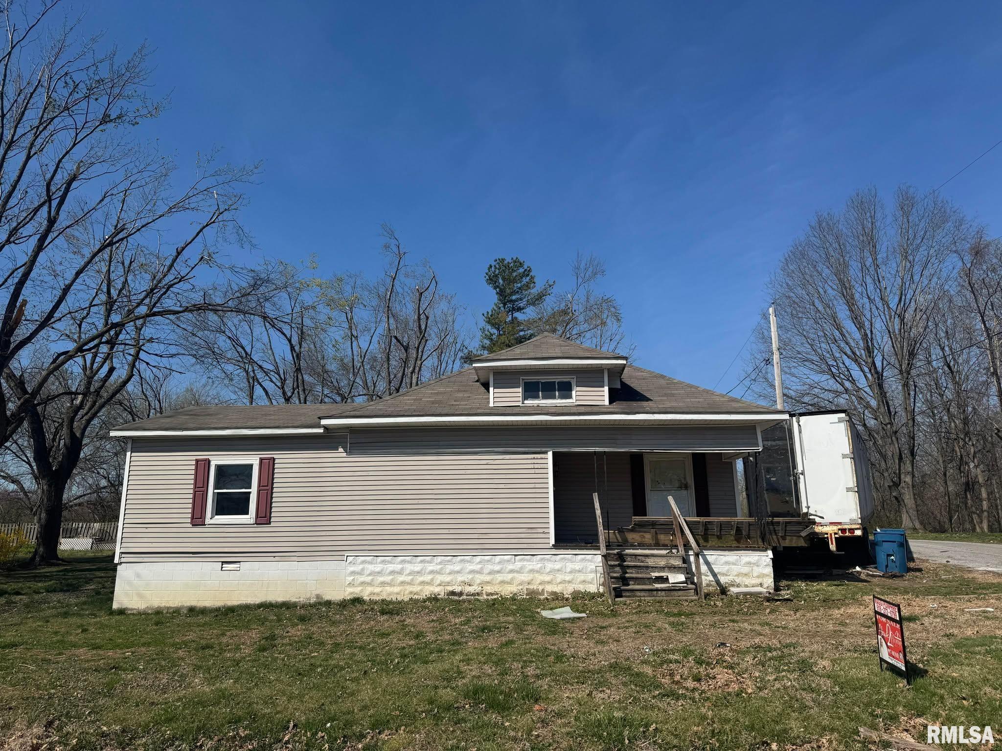 2321 Upchurch Street, Eldorado, Illinois image 1