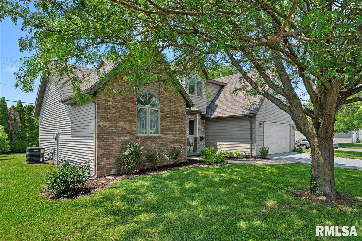 4501 Venetian Drive, Springfield, Illinois image 2
