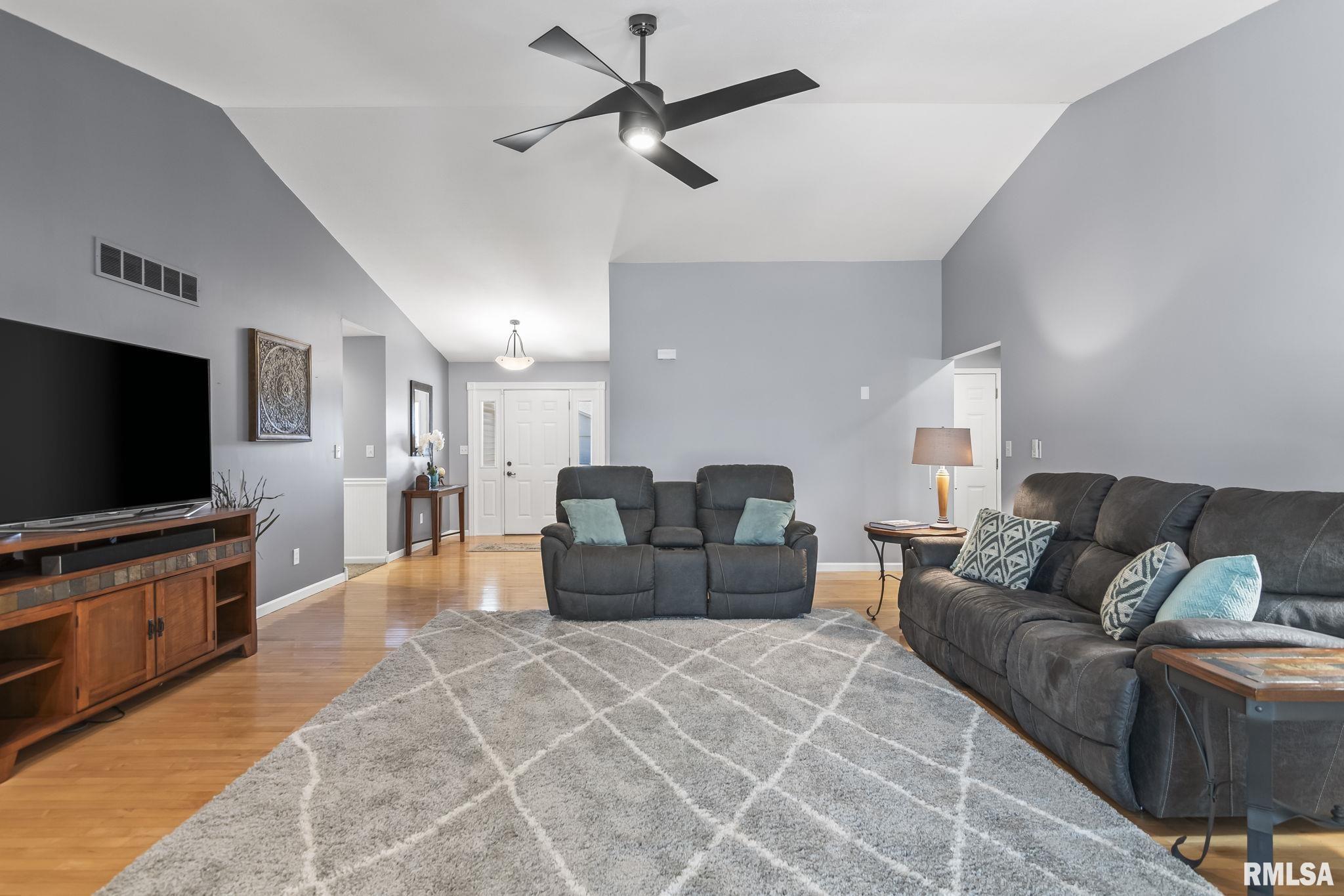 1505 Redwood Drive, Chatham, Illinois image 6