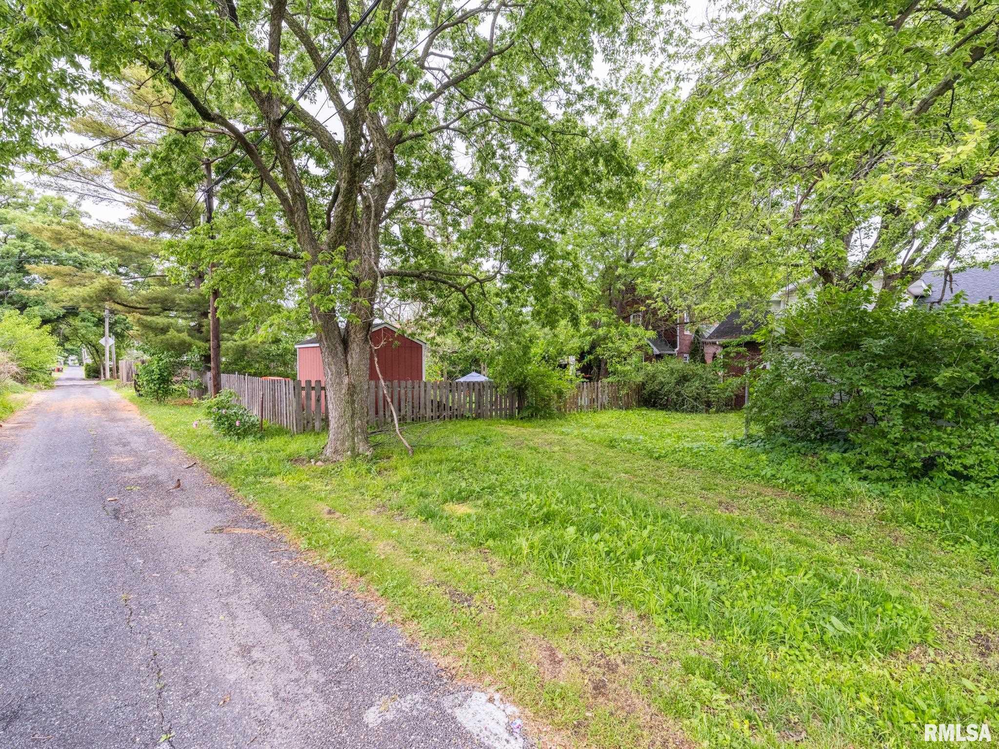 2203 N Prospect Road, Peoria, Illinois image 39