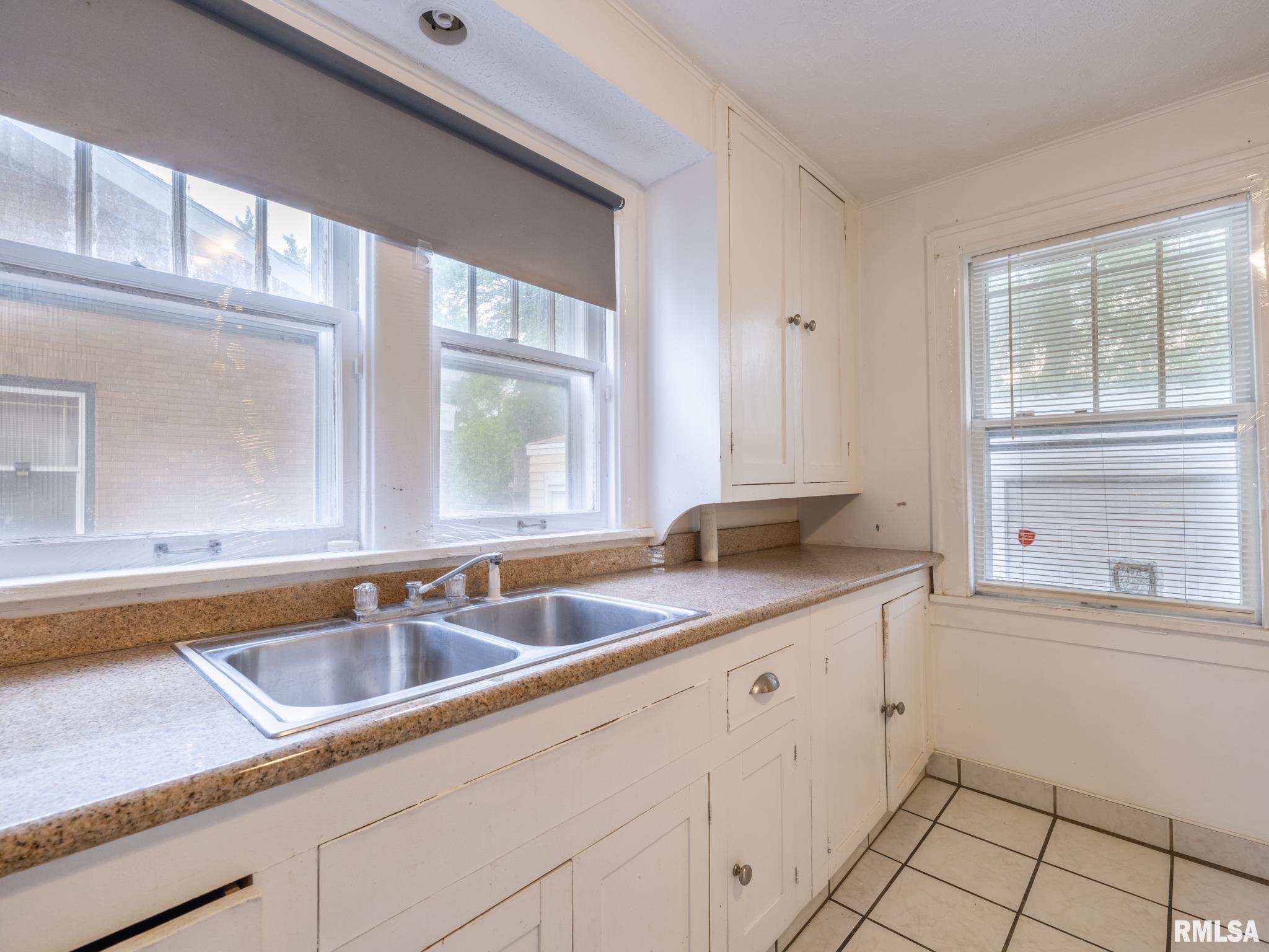 2203 N Prospect Road, Peoria, Illinois image 23