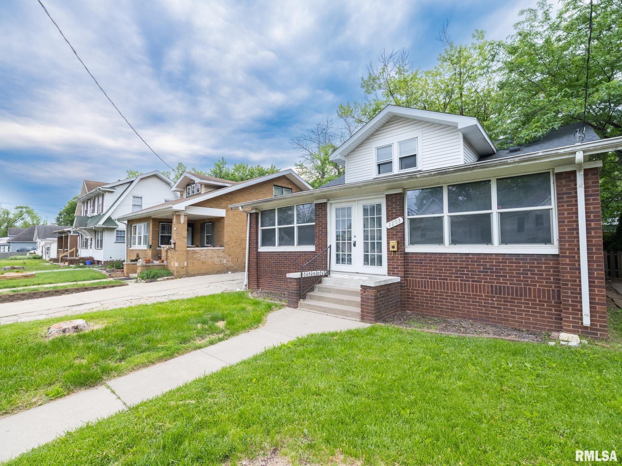 2203 N Prospect Road, Peoria, Illinois image 3