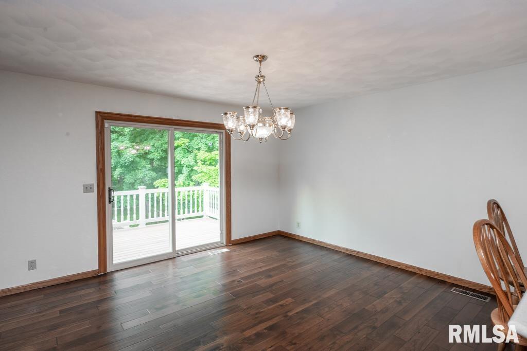 515 Illini Drive, East Peoria, Illinois image 28