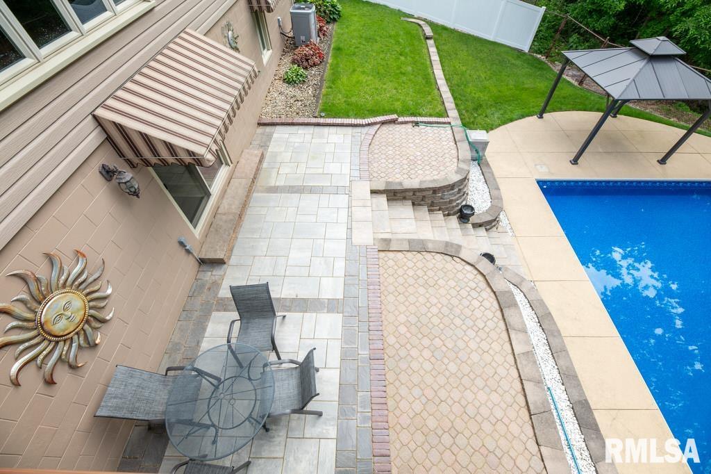 515 Illini Drive, East Peoria, Illinois image 13