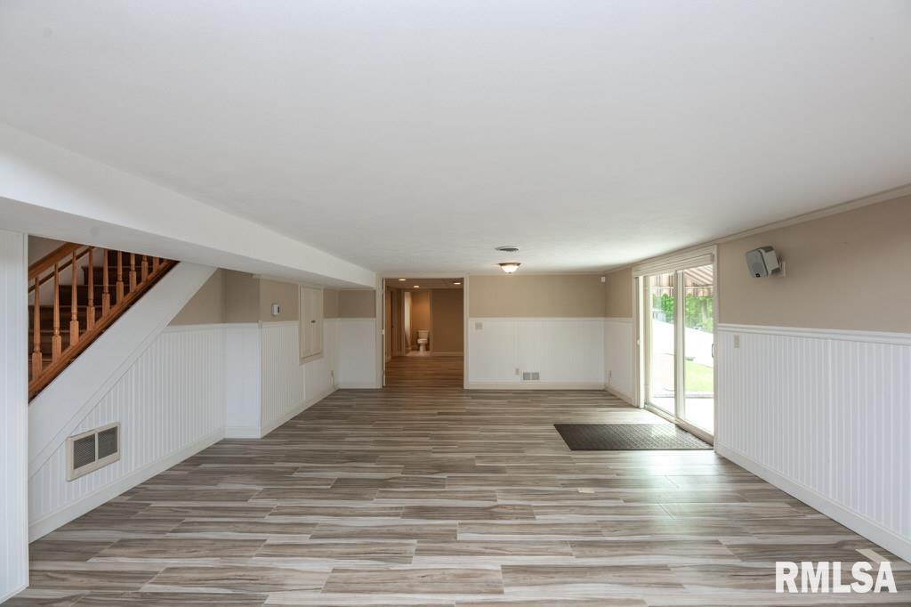 515 Illini Drive, East Peoria, Illinois image 47