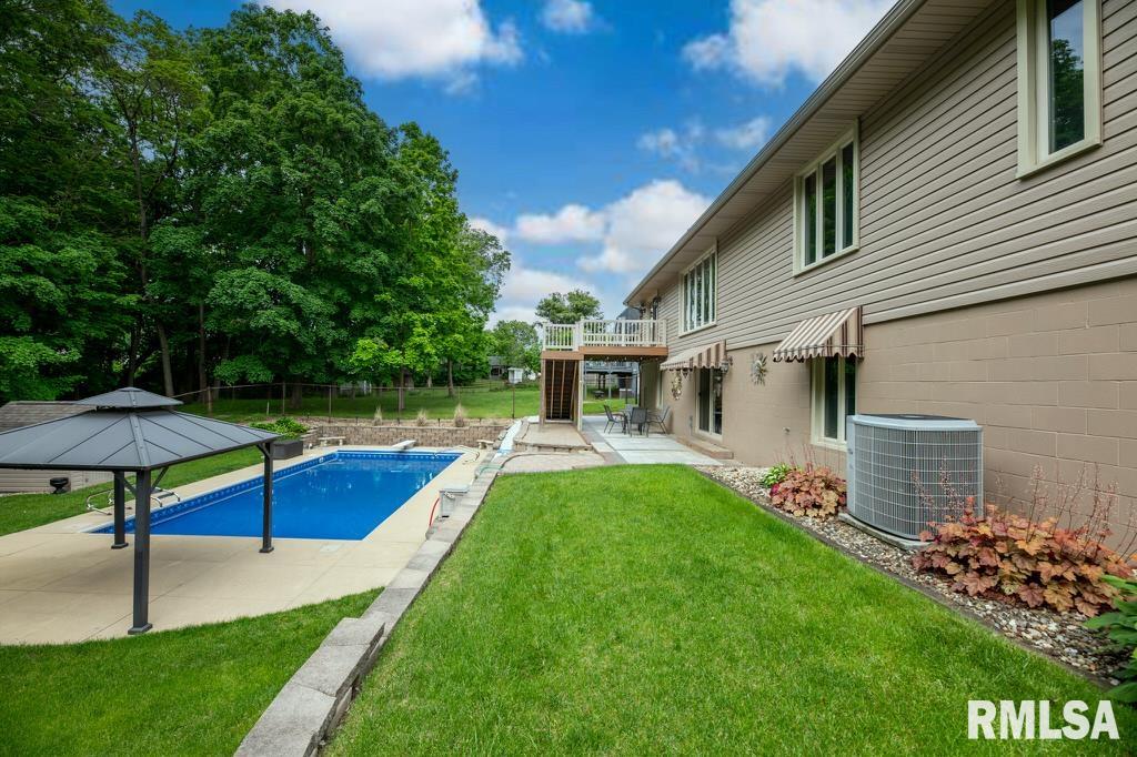 515 Illini Drive, East Peoria, Illinois image 7