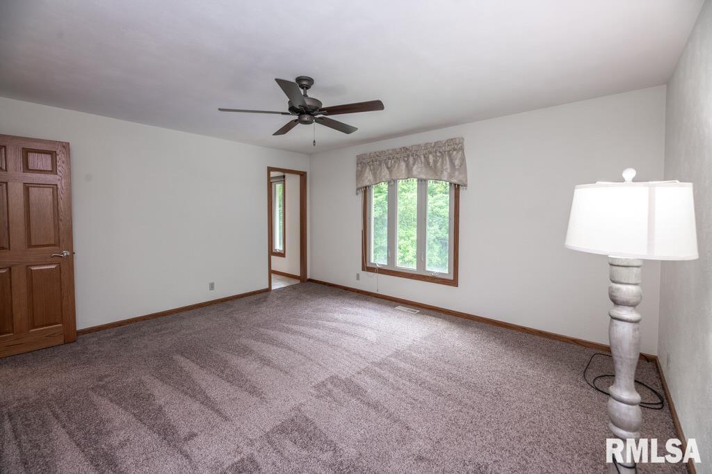 515 Illini Drive, East Peoria, Illinois image 31