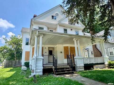Homes For Sale - 1058 N 6th Street<br/> Sangamon County, Springfield, IL 62702