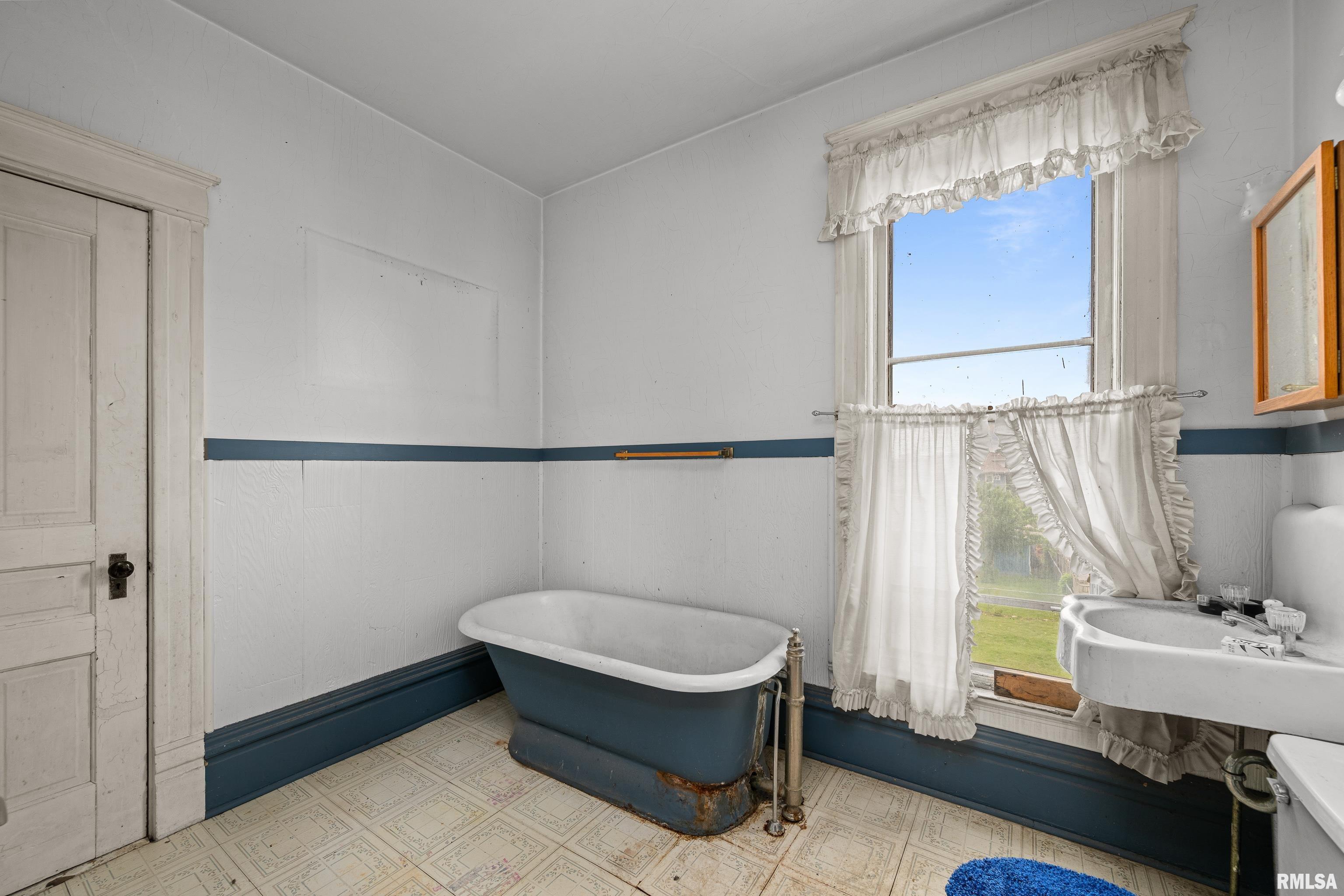 414 W Pleasant Street, Maquoketa, Iowa image 33