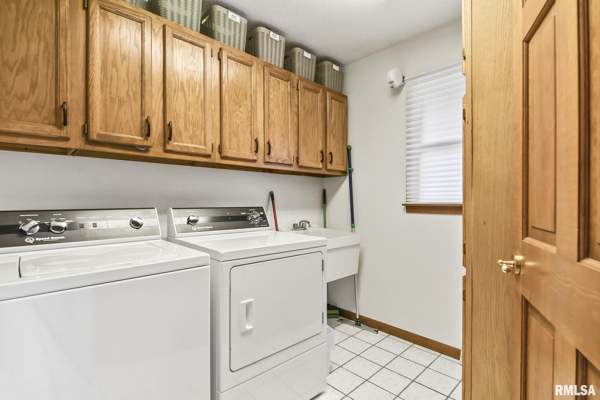 1405 Woods Farm Lane, Springfield, Illinois image 27
