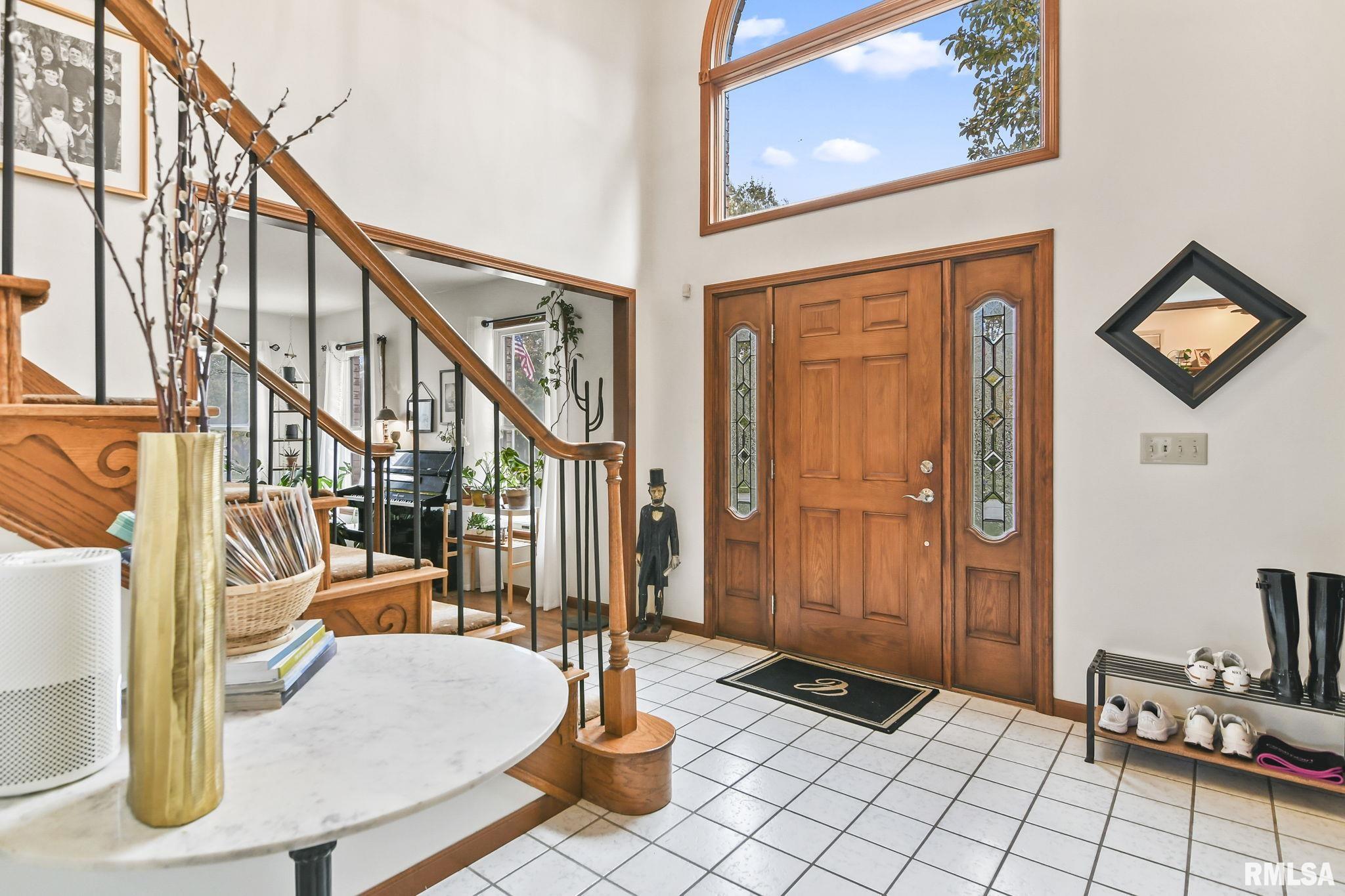 1405 Woods Farm Lane, Springfield, Illinois image 6
