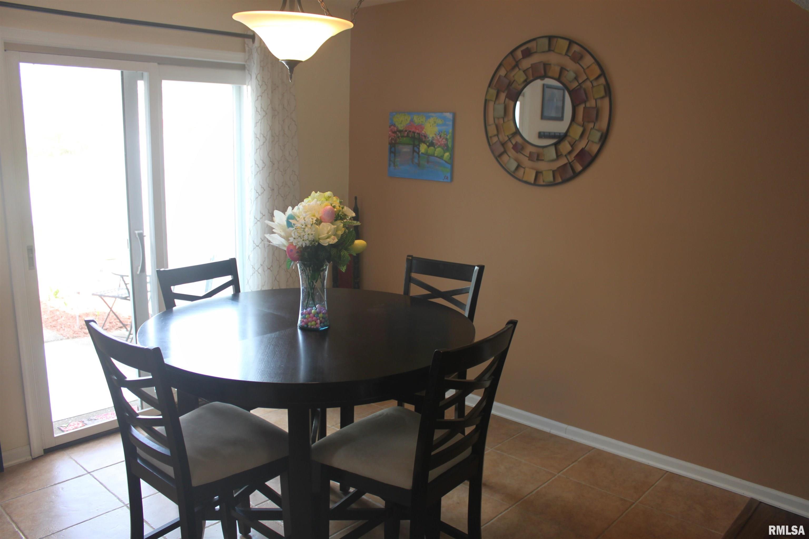 1315 30th Avenue #8, East Moline, Illinois image 15