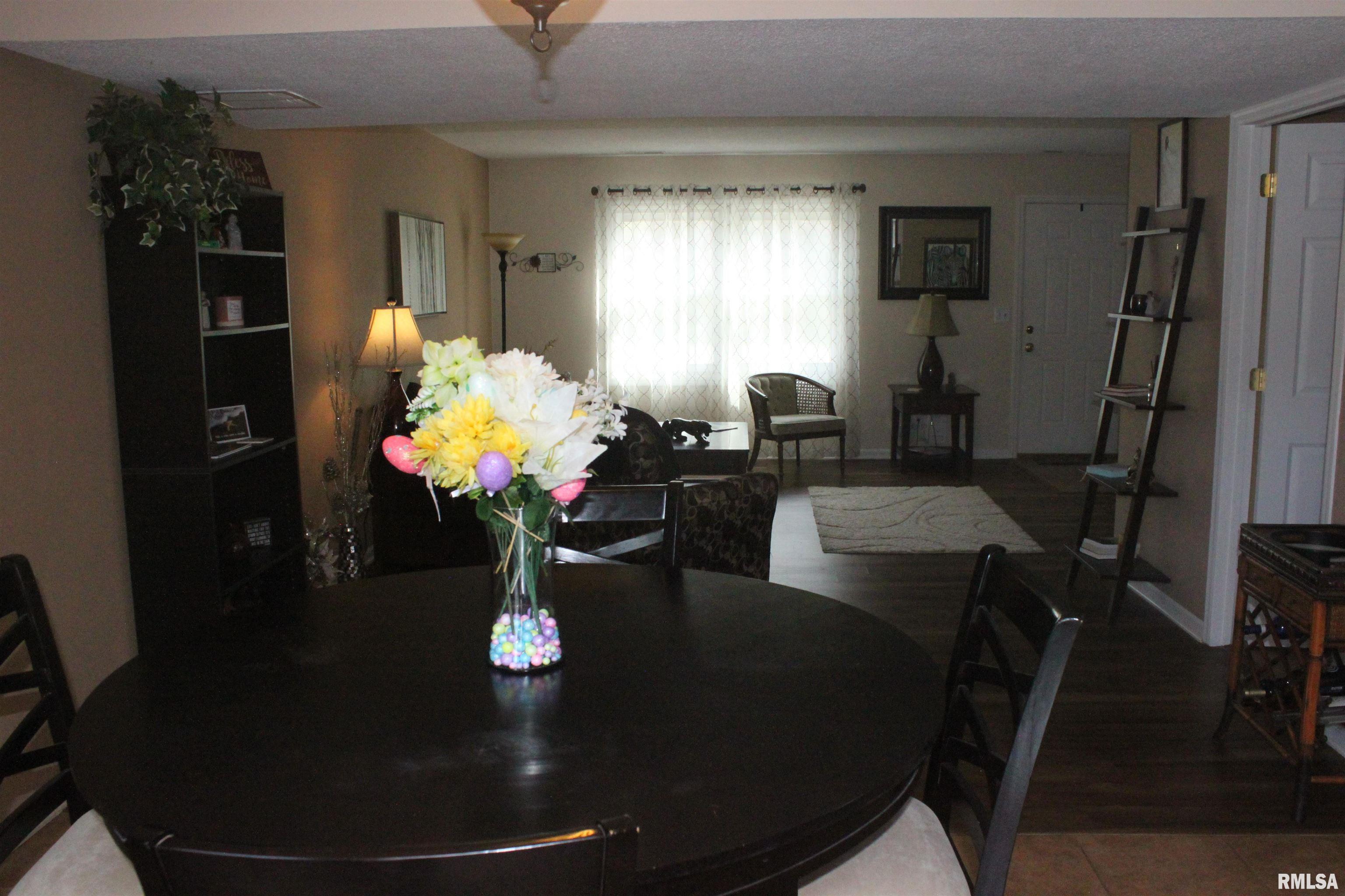 1315 30th Avenue #8, East Moline, Illinois image 17