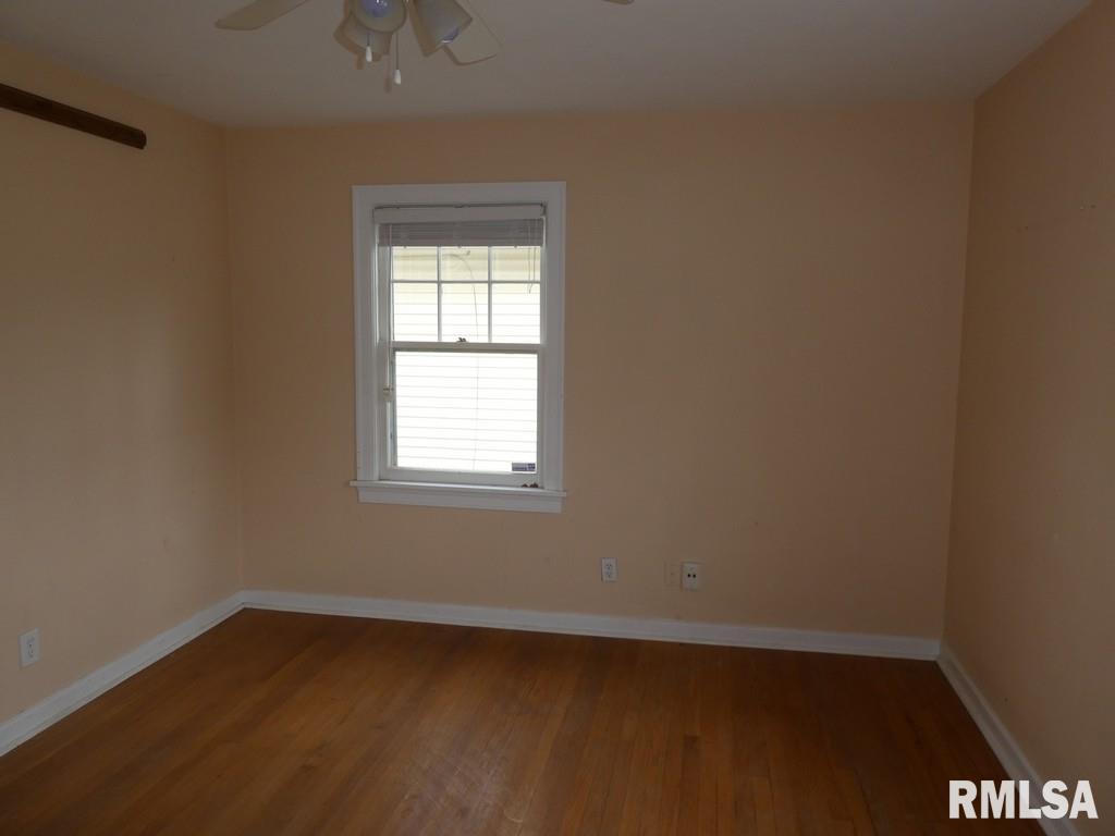 2305 S State Street, Springfield, Illinois image 8
