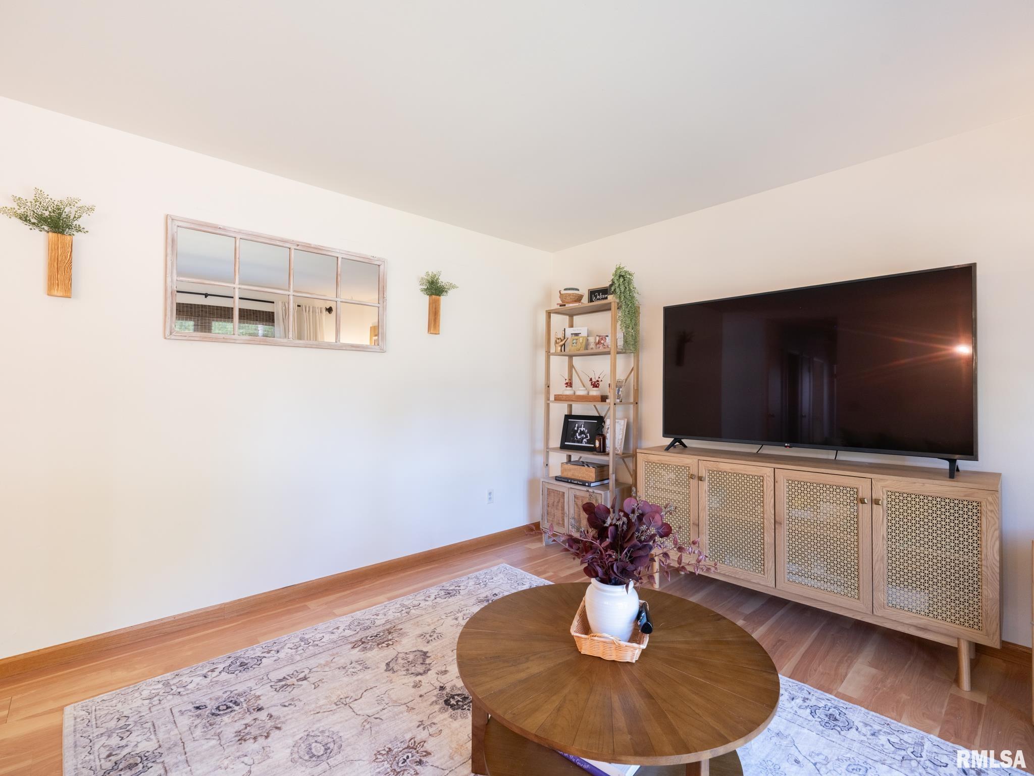 1601 Memorial Drive, Pekin, Illinois image 13