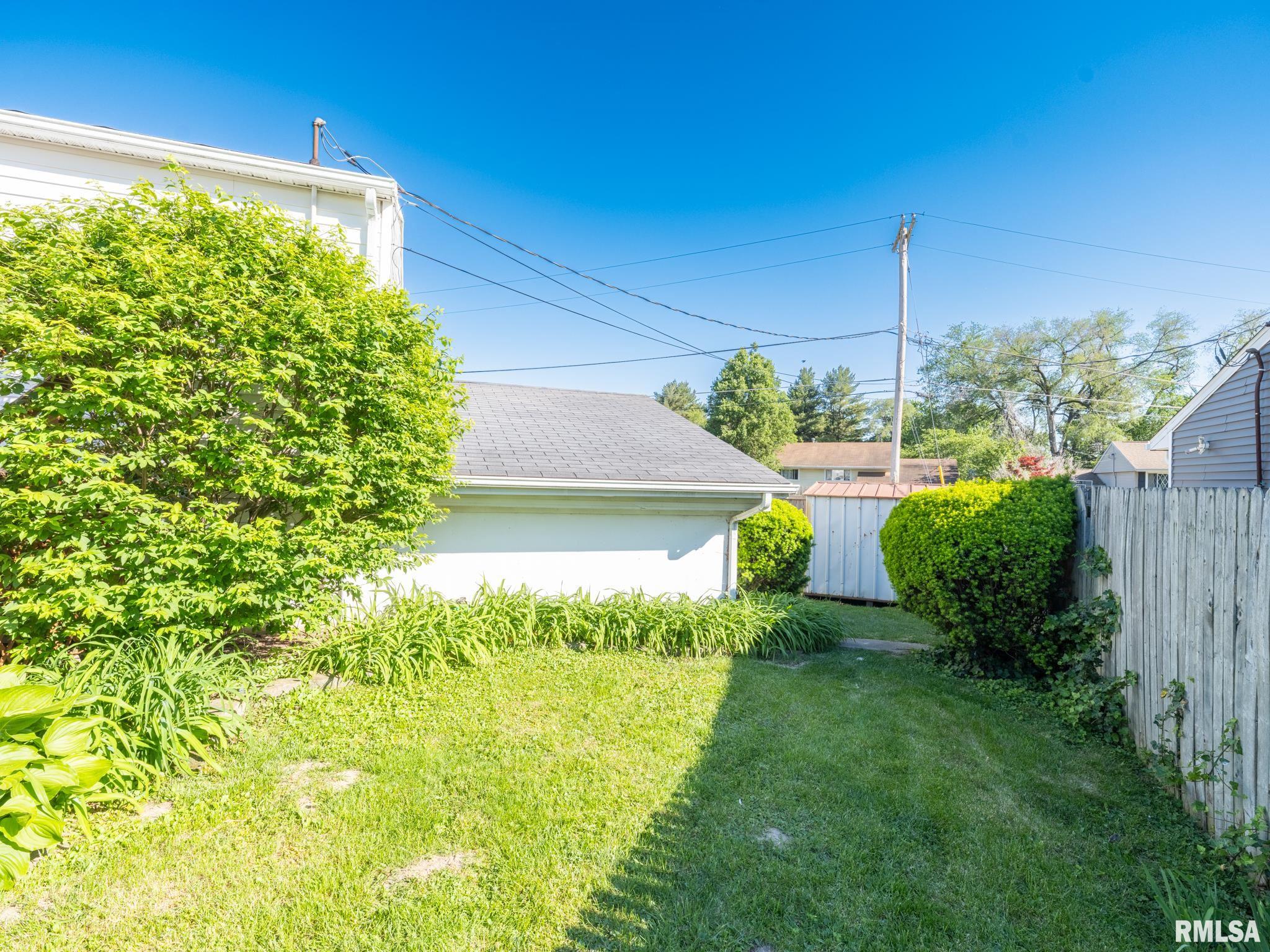 1601 Memorial Drive, Pekin, Illinois image 7