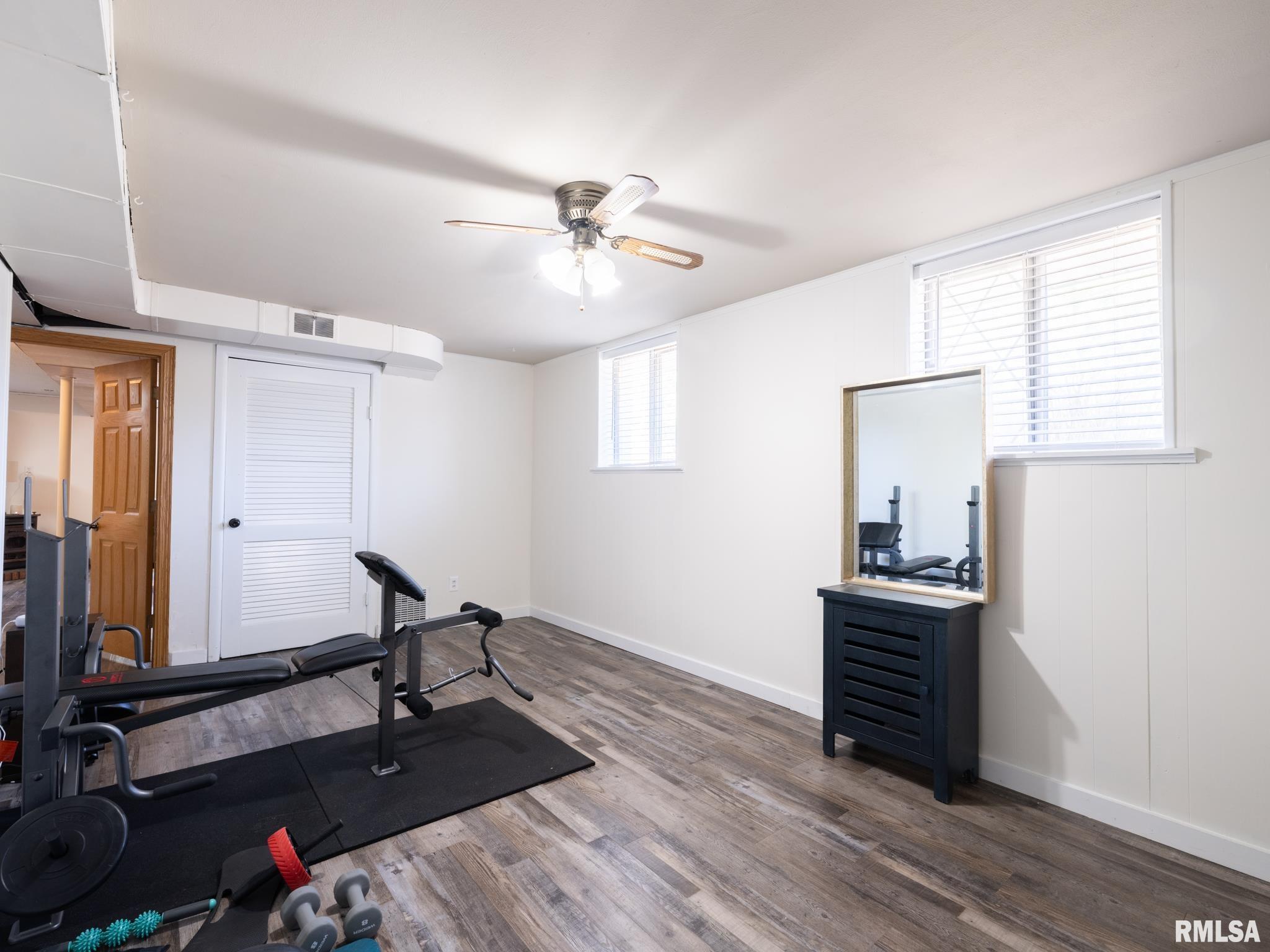 1601 Memorial Drive, Pekin, Illinois image 39