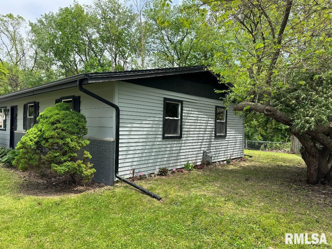 5122 N Ronald Road, Peoria, Illinois image 3