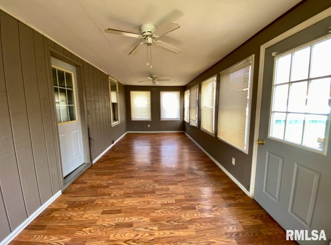 404 Bird Avenue, Bartonville, Illinois image 10