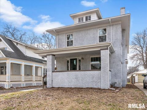 Homes For Sale - 1817 Whittier Avenue<br/> Sangamon County, Springfield, IL 62704