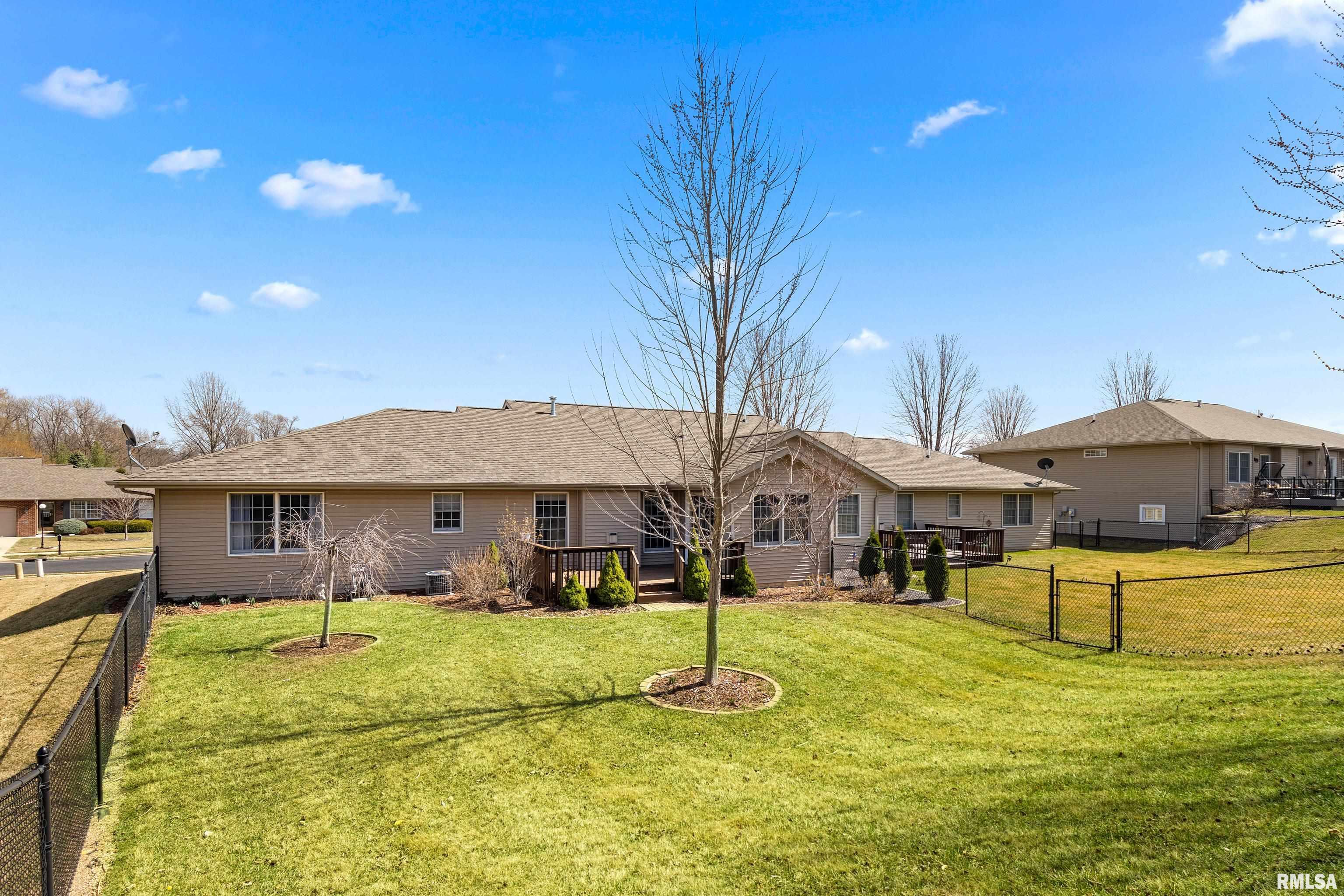 511 S Hampton Cove, Peoria, Illinois image 29