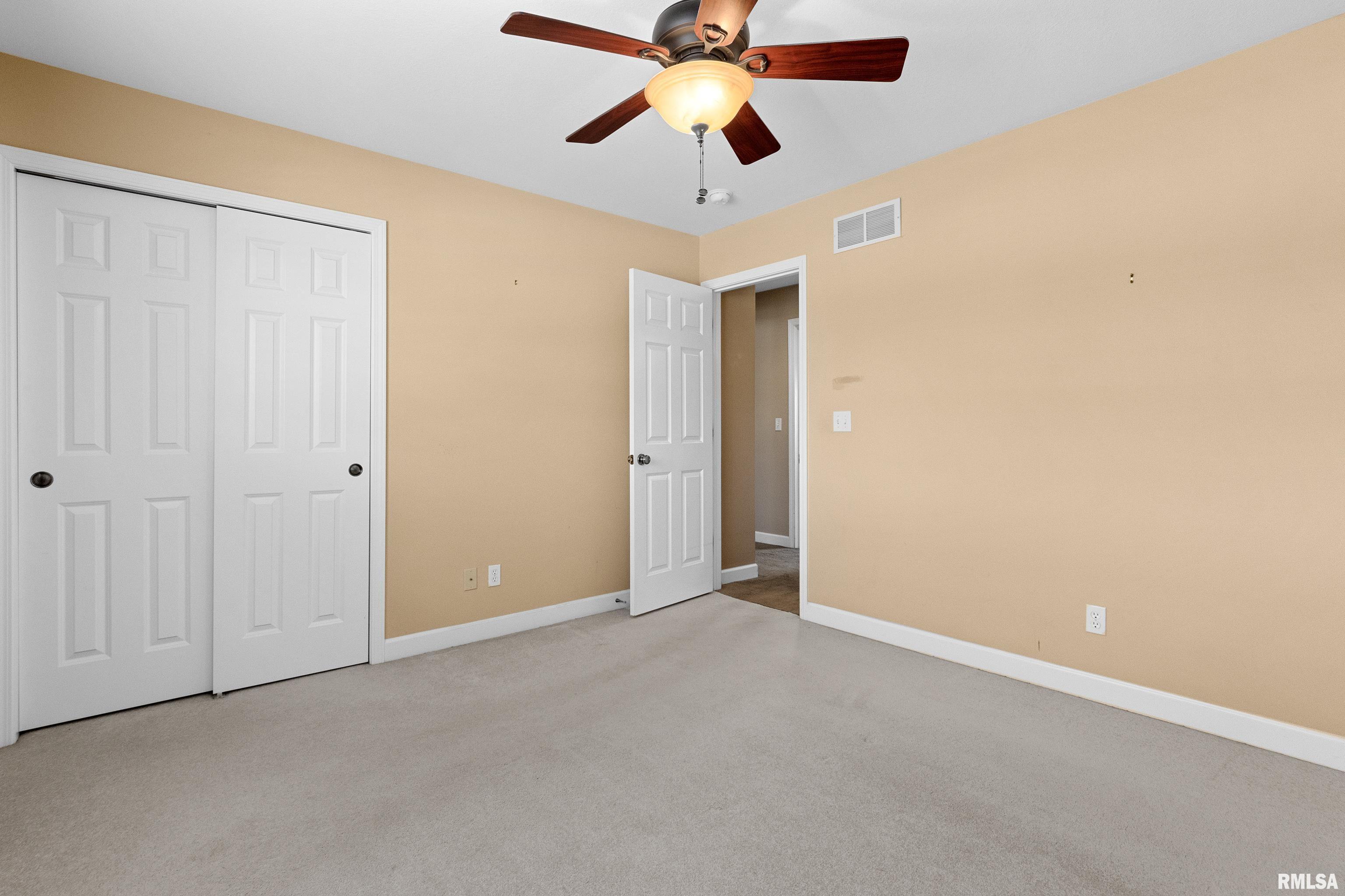 511 S Hampton Cove, Peoria, Illinois image 25