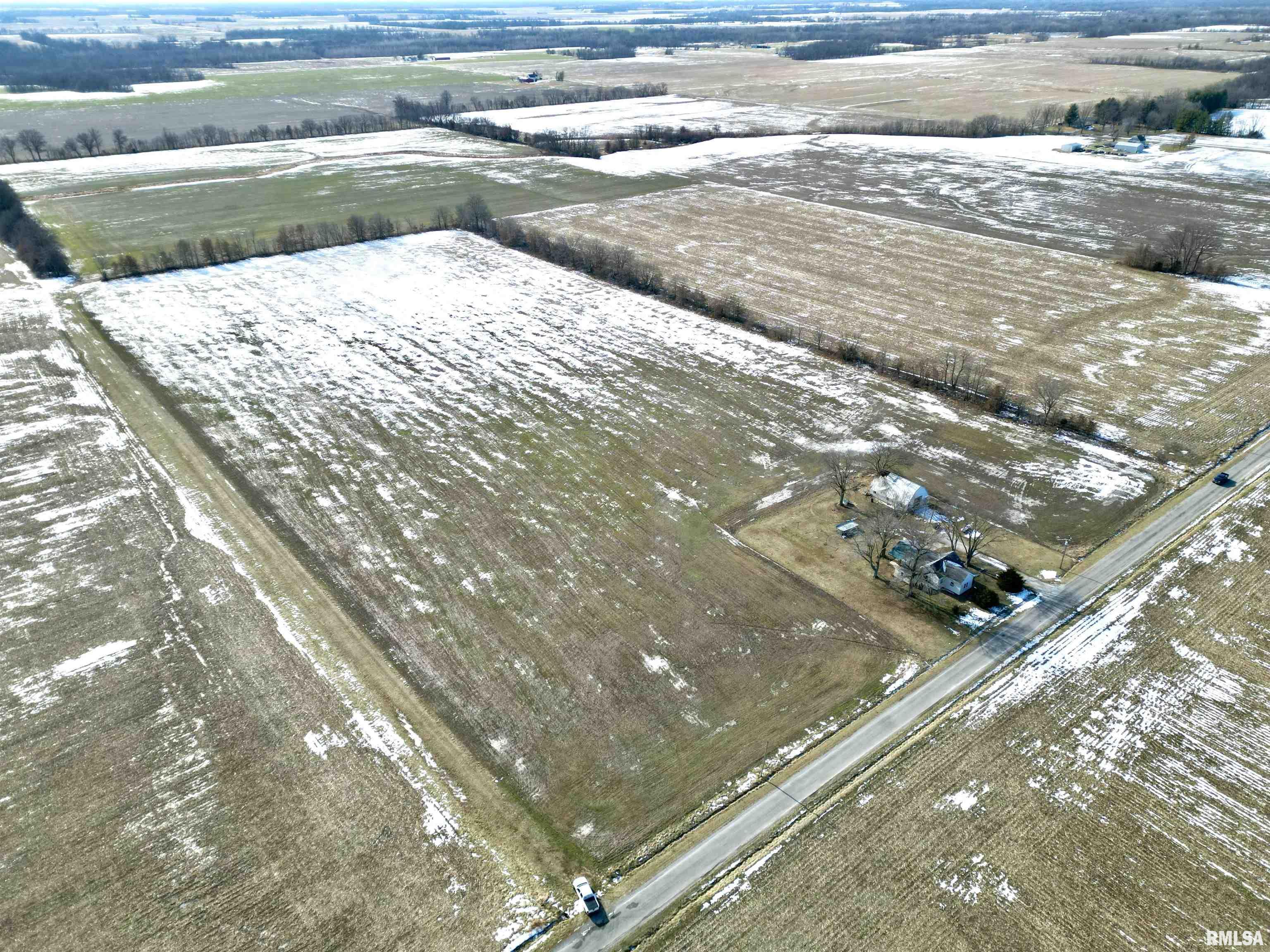 000 County Road 700 N Road, Shobonier, Illinois image 3