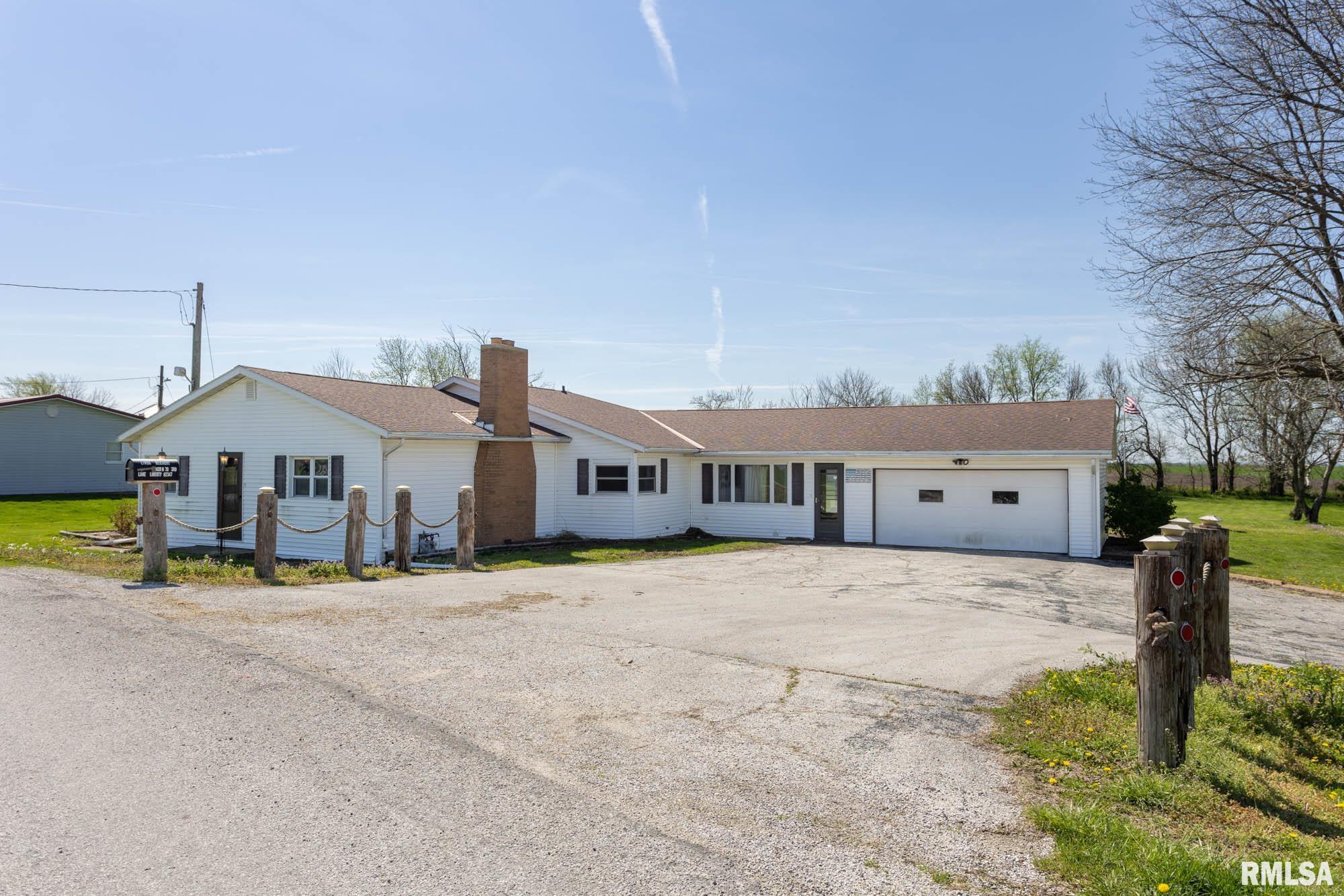 1620 N 703rd Lane, Liberty, Illinois image 1