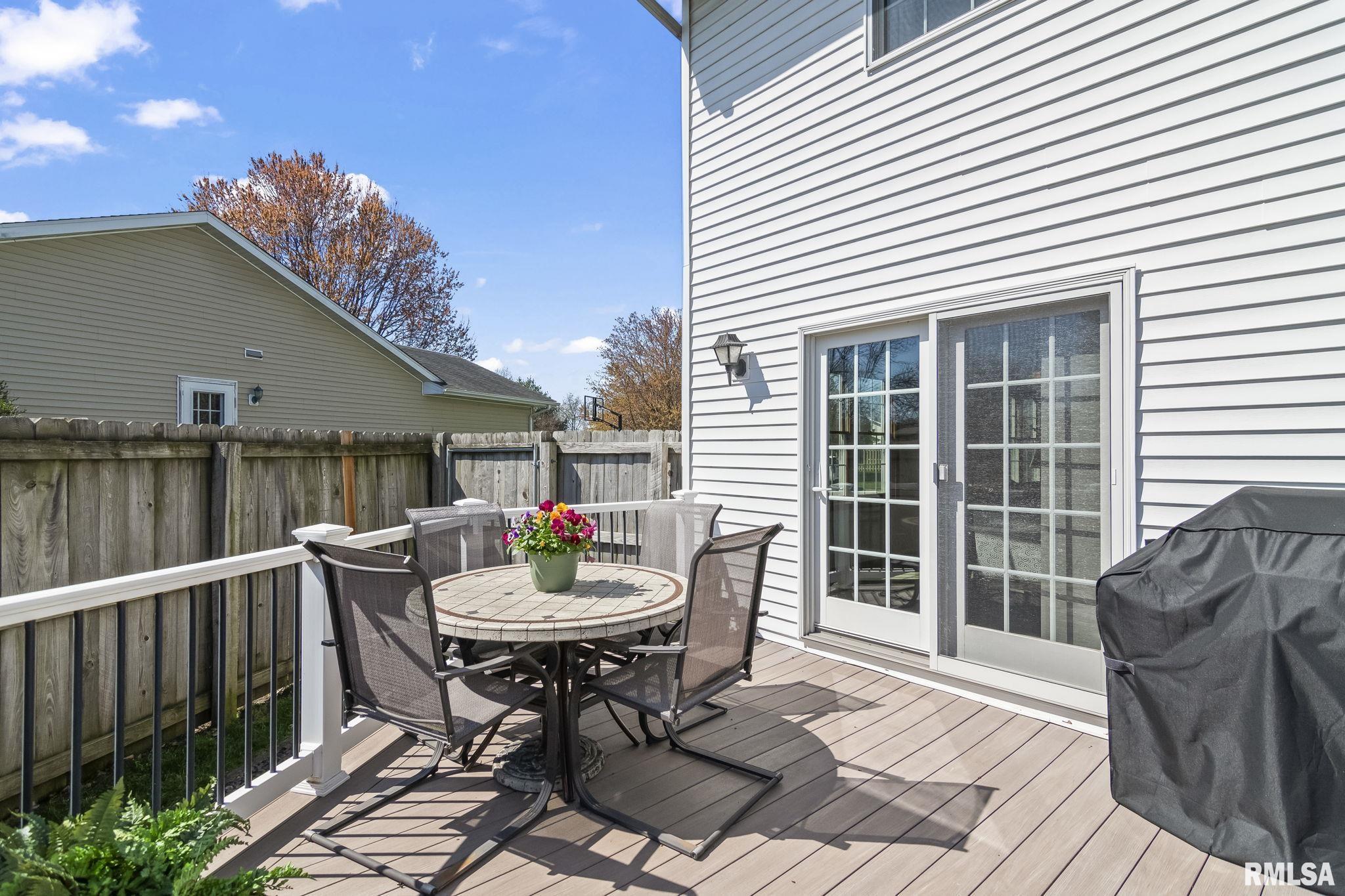 1104 Community Drive, Springfield, Illinois image 30