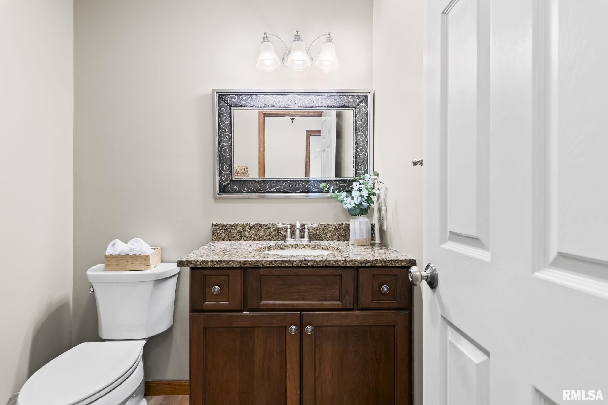 1104 Community Drive, Springfield, Illinois image 17