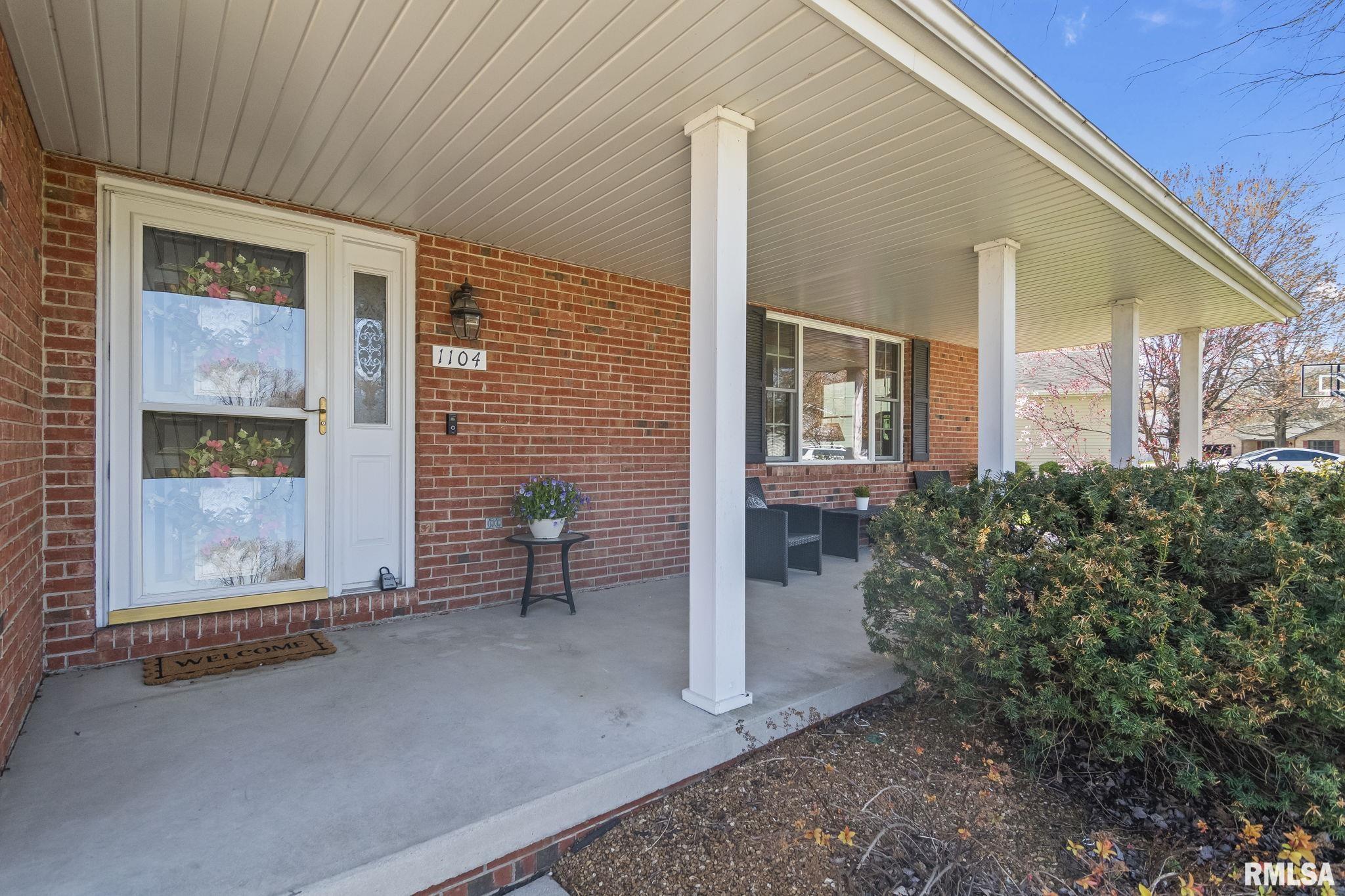 1104 Community Drive, Springfield, Illinois image 2
