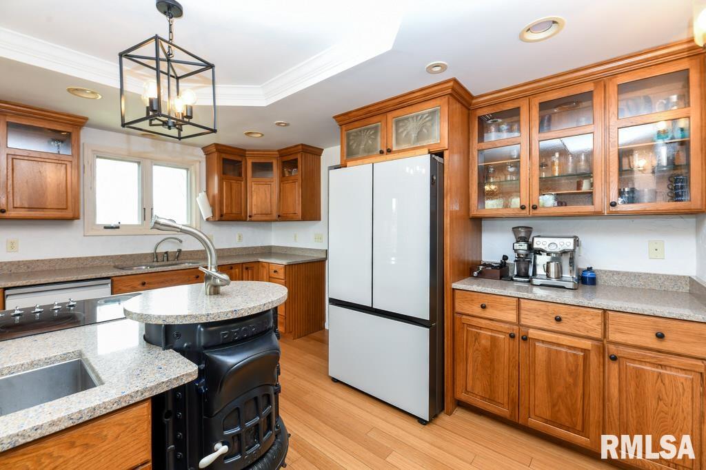 4644 W Hetherwood Drive, Peoria, Illinois image 18