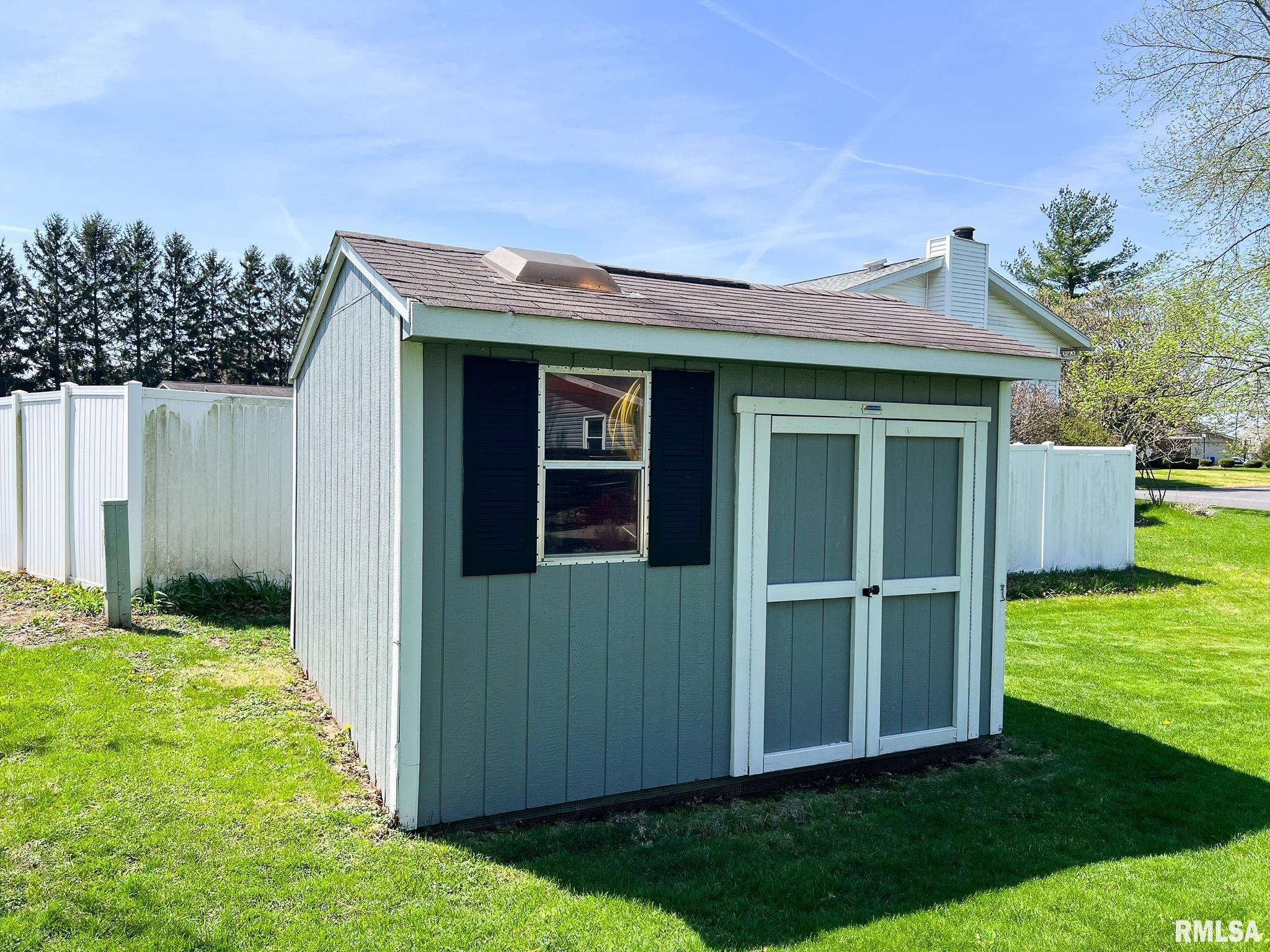 2201 Oak Drive, Eureka, Illinois image 14