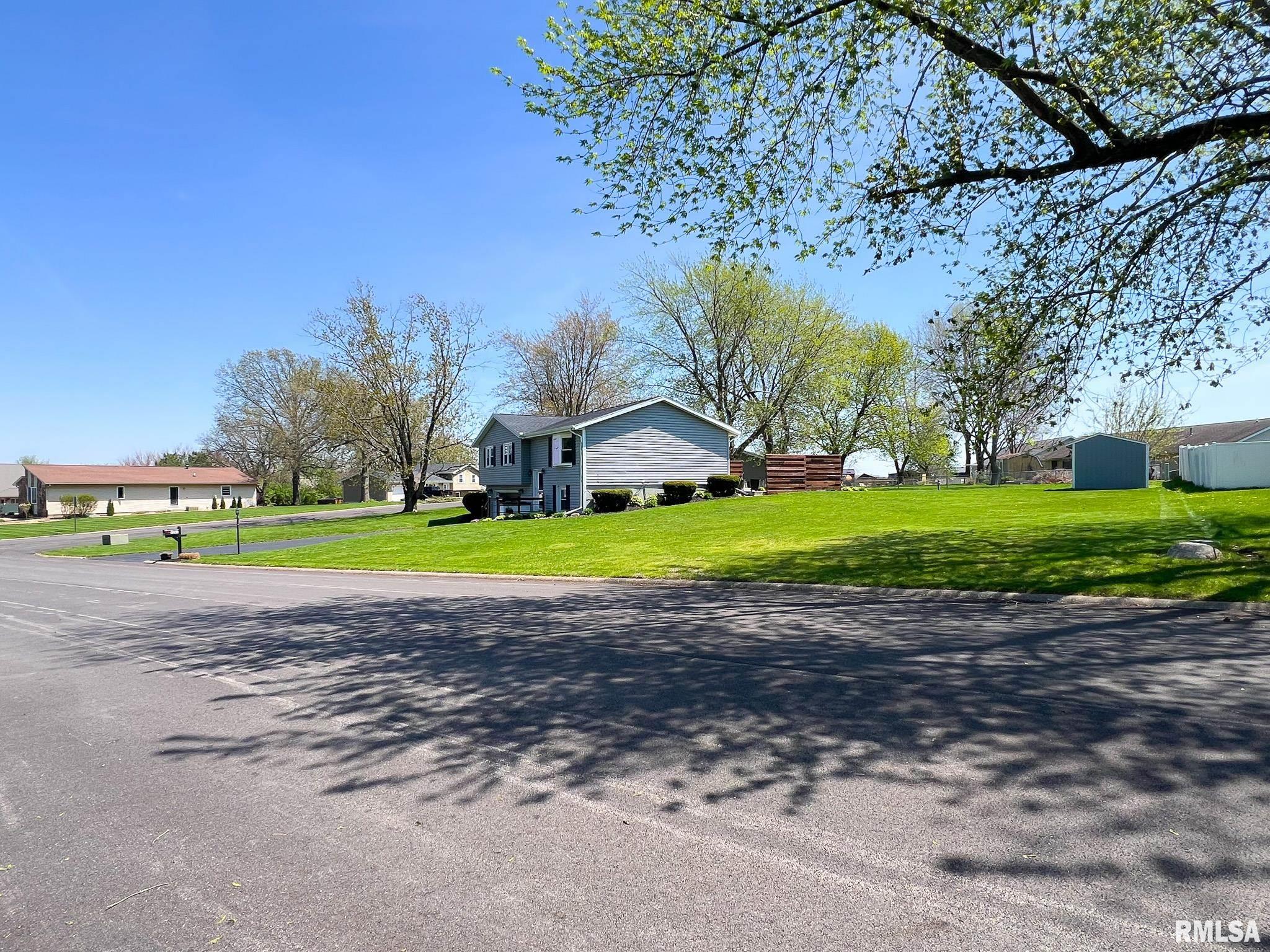2201 Oak Drive, Eureka, Illinois image 8