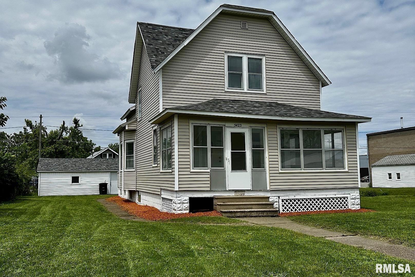 5423 3rd Avenue, Moline, Illinois image 1