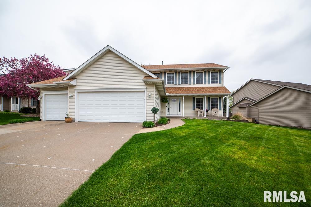 2211 E 58th Street, Davenport, Iowa image 1