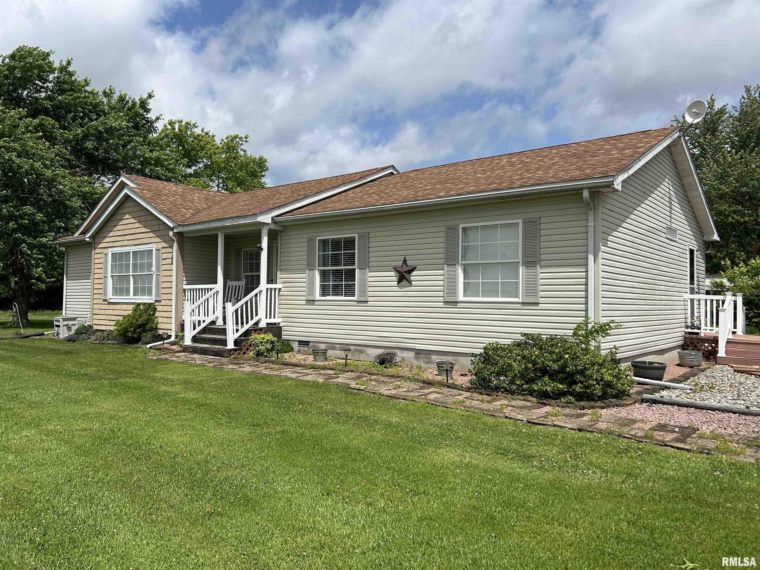 17737 Four Mile Lane, West Frankfort, Illinois image 3