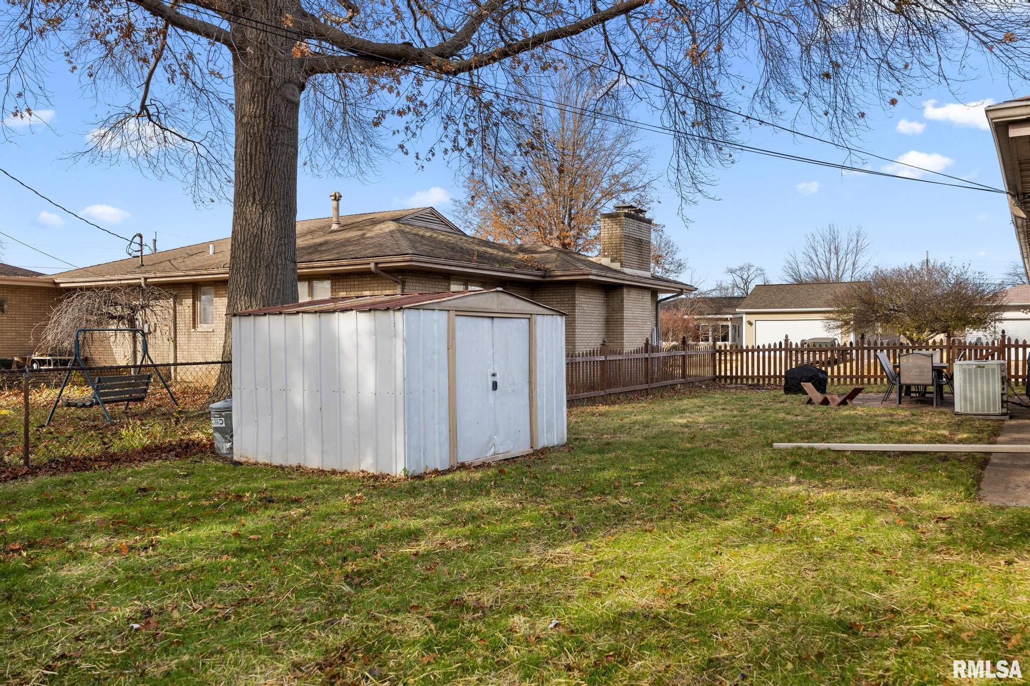 1409 N 4th Street, Pekin, Illinois image 8
