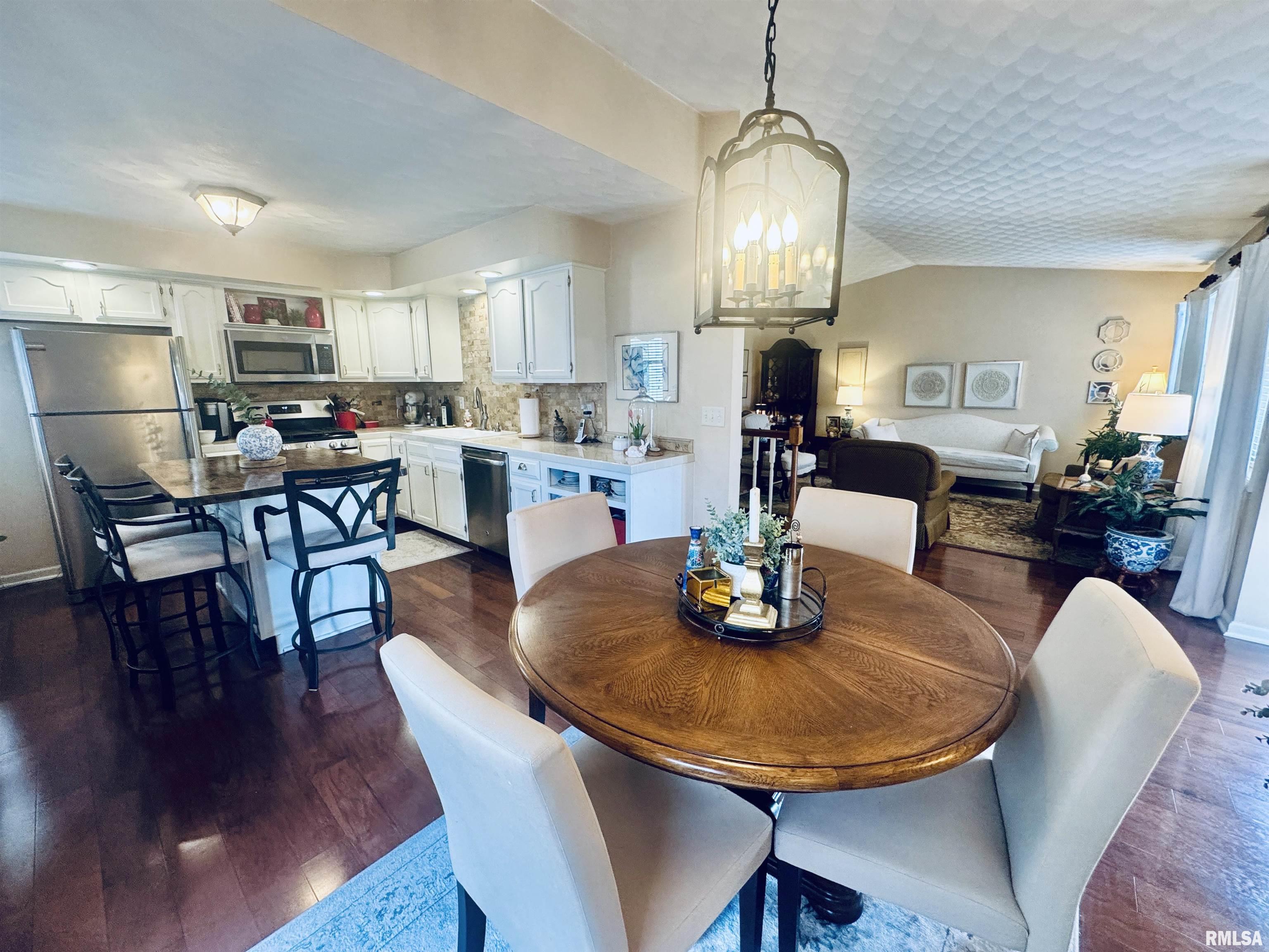 1302 Miller Street, Washington, Illinois image 5