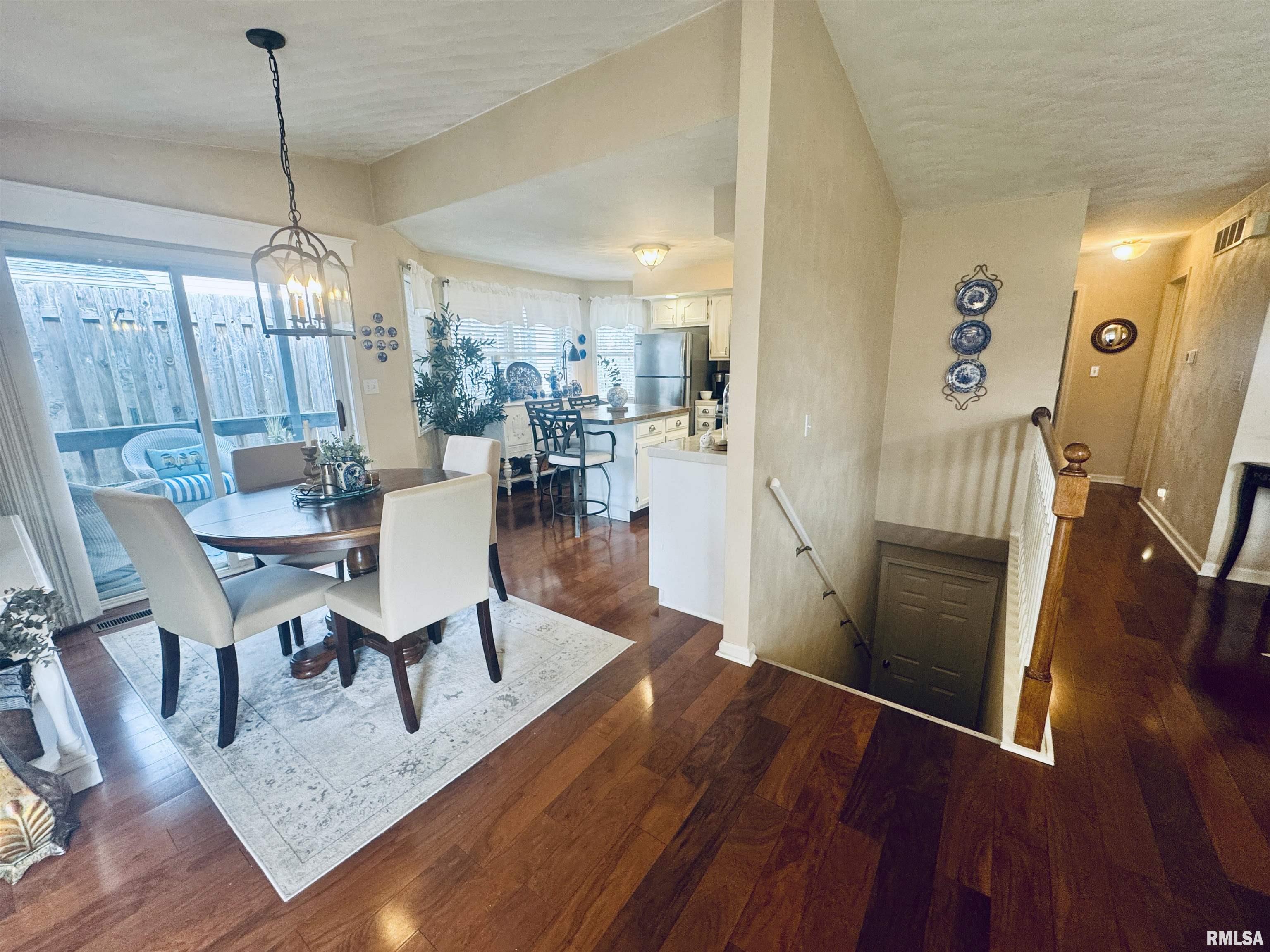 1302 Miller Street, Washington, Illinois image 3
